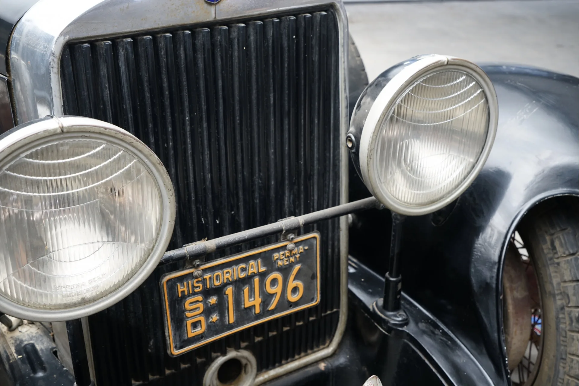 1928 LaSalle Series 303 Convertible Coupé, 2/7