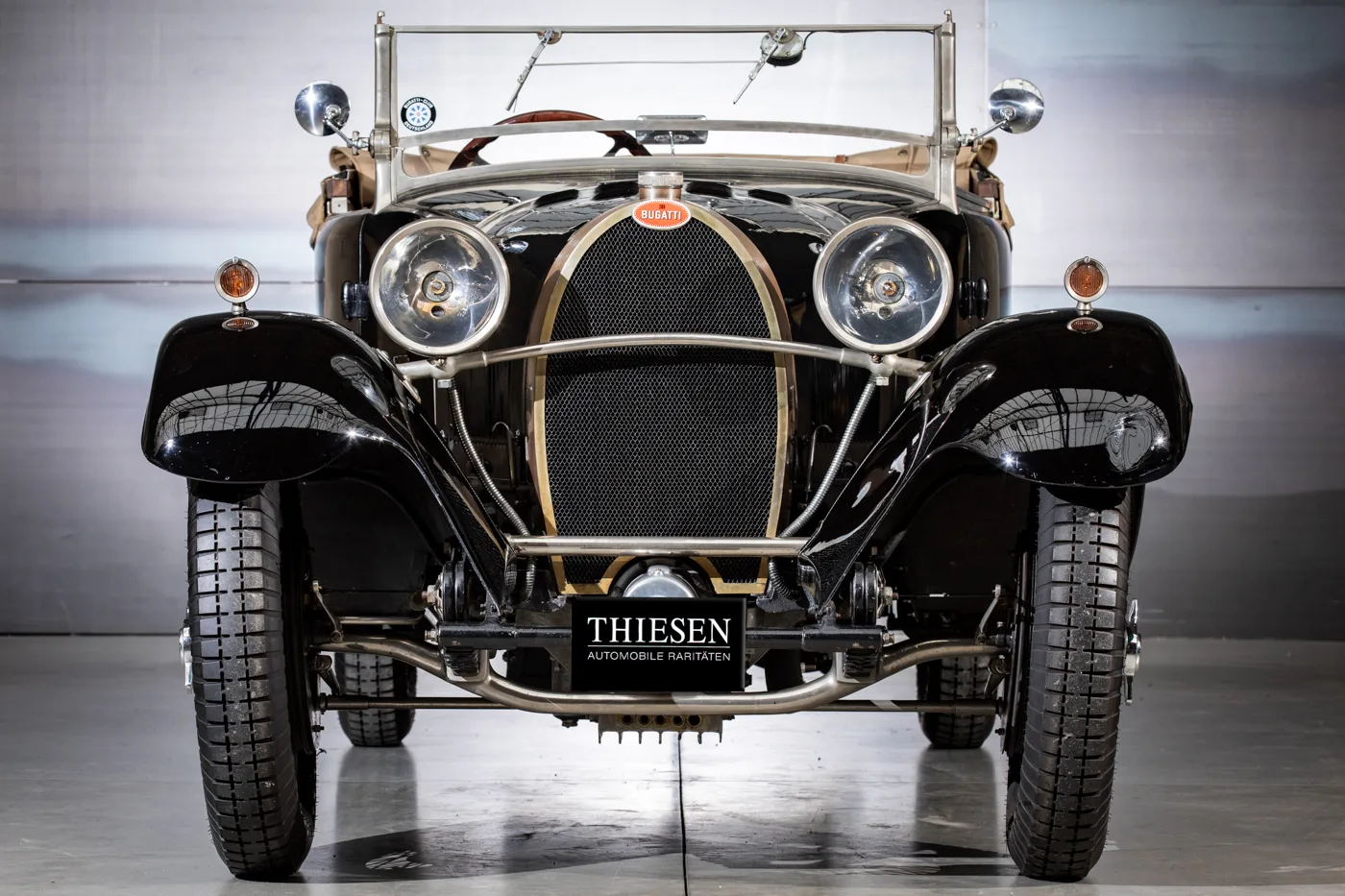 1931 Bugatti Type 40A Roadster Chapron, 2/30