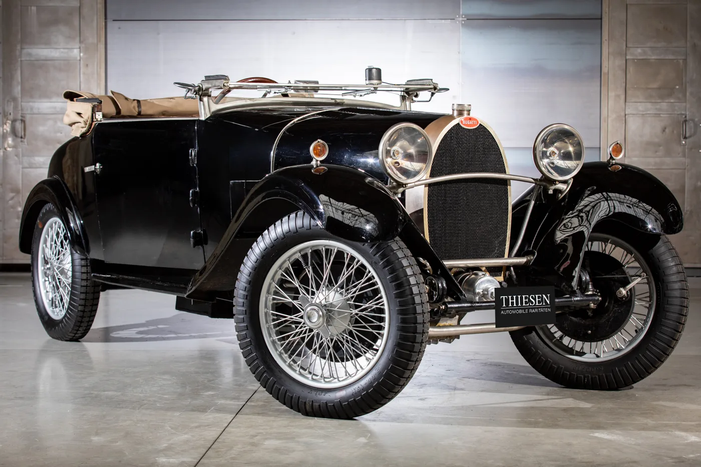 1931 Bugatti Type 40A Roadster Chapron, 4/30