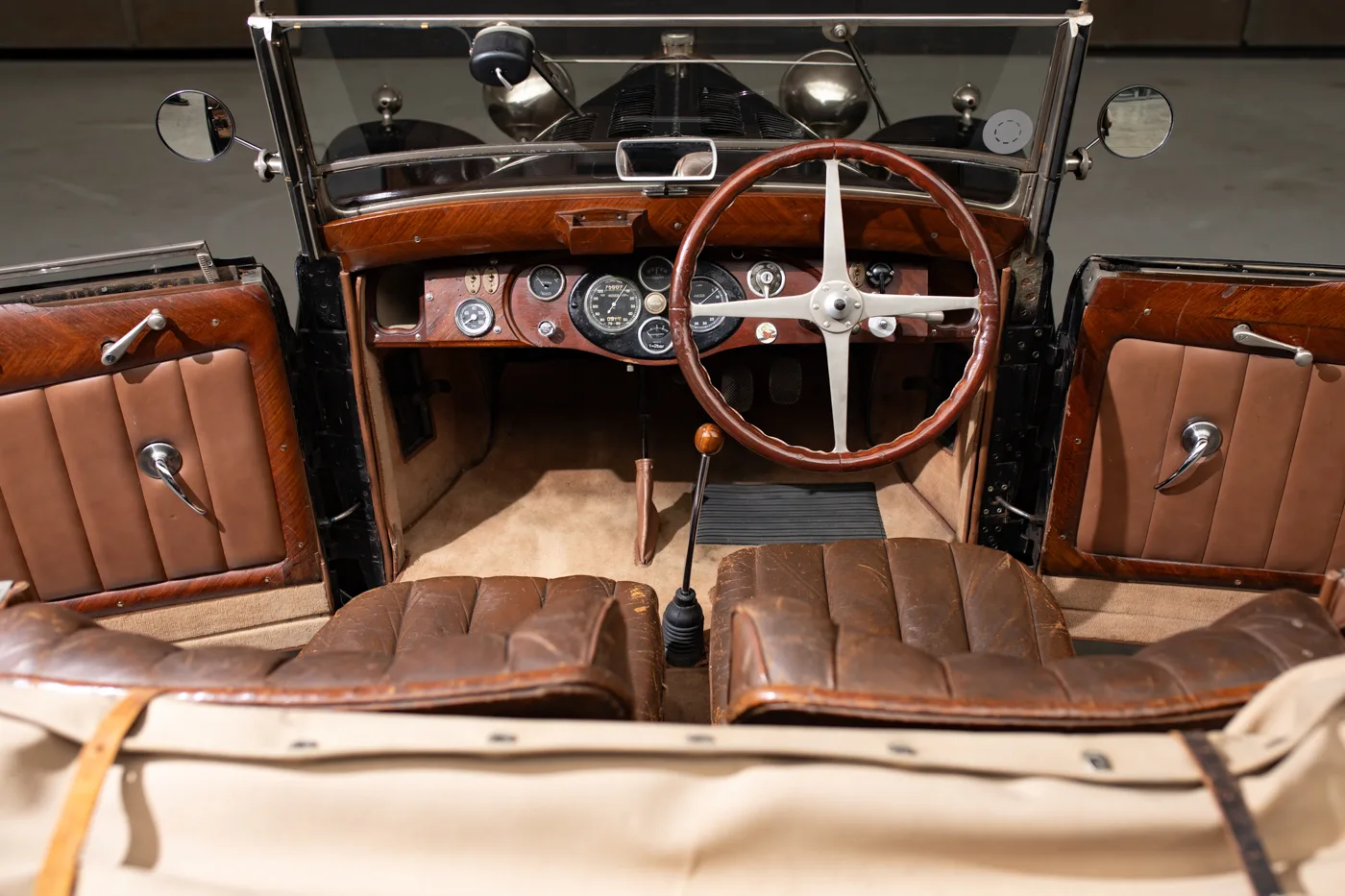 1931 Bugatti Type 40A Roadster Chapron, 18/30