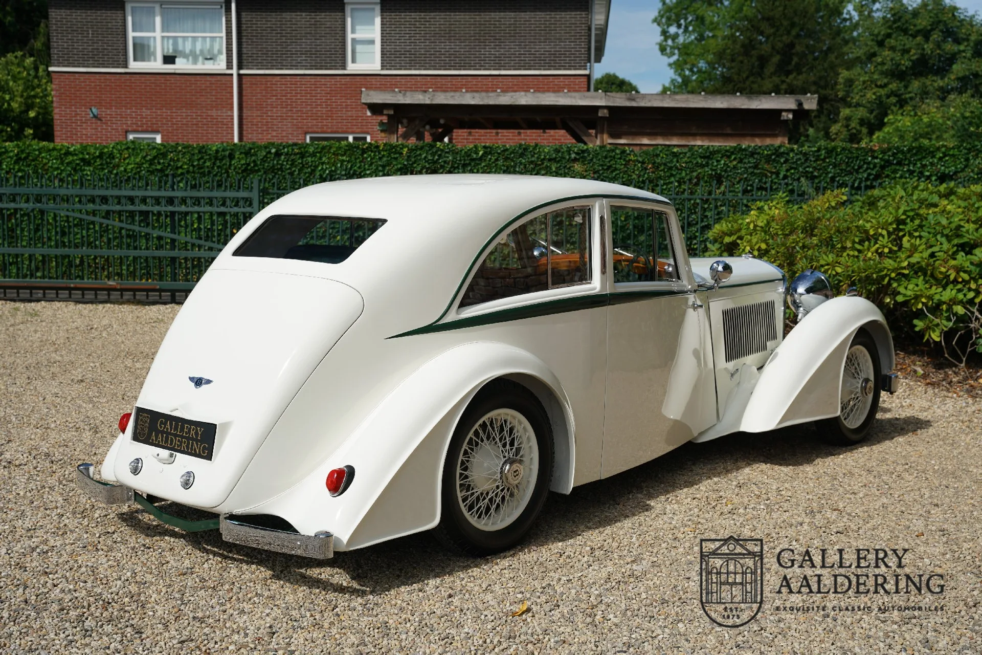 1933 Bentley 3.5 Litre Streamline Saloon by Park Ward, 14/30