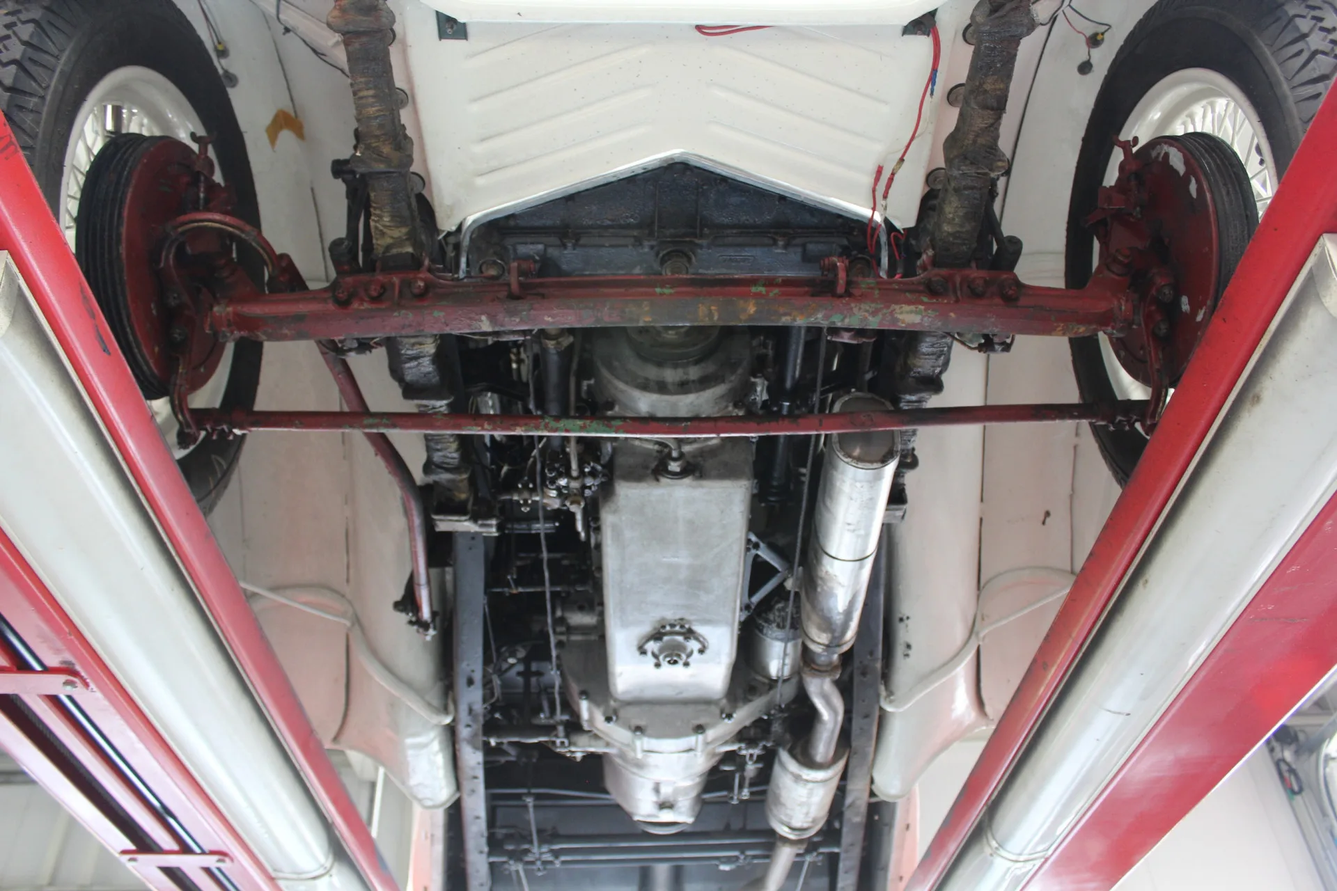 1933 Bentley 3.5 Litre Streamline Saloon by Park Ward, 15/30
