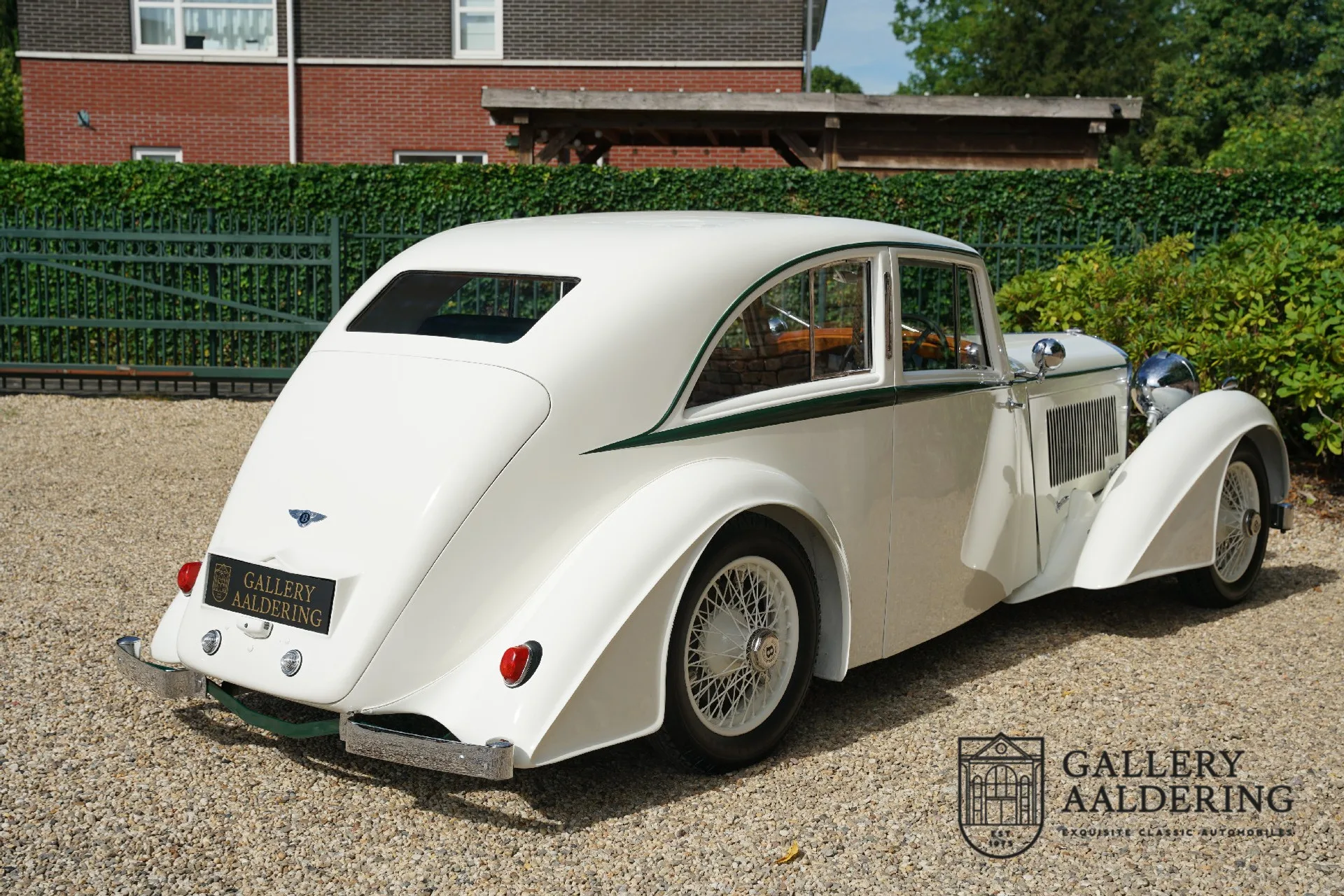 1933 Bentley 3.5 Litre Streamline Saloon by Park Ward, 30/30