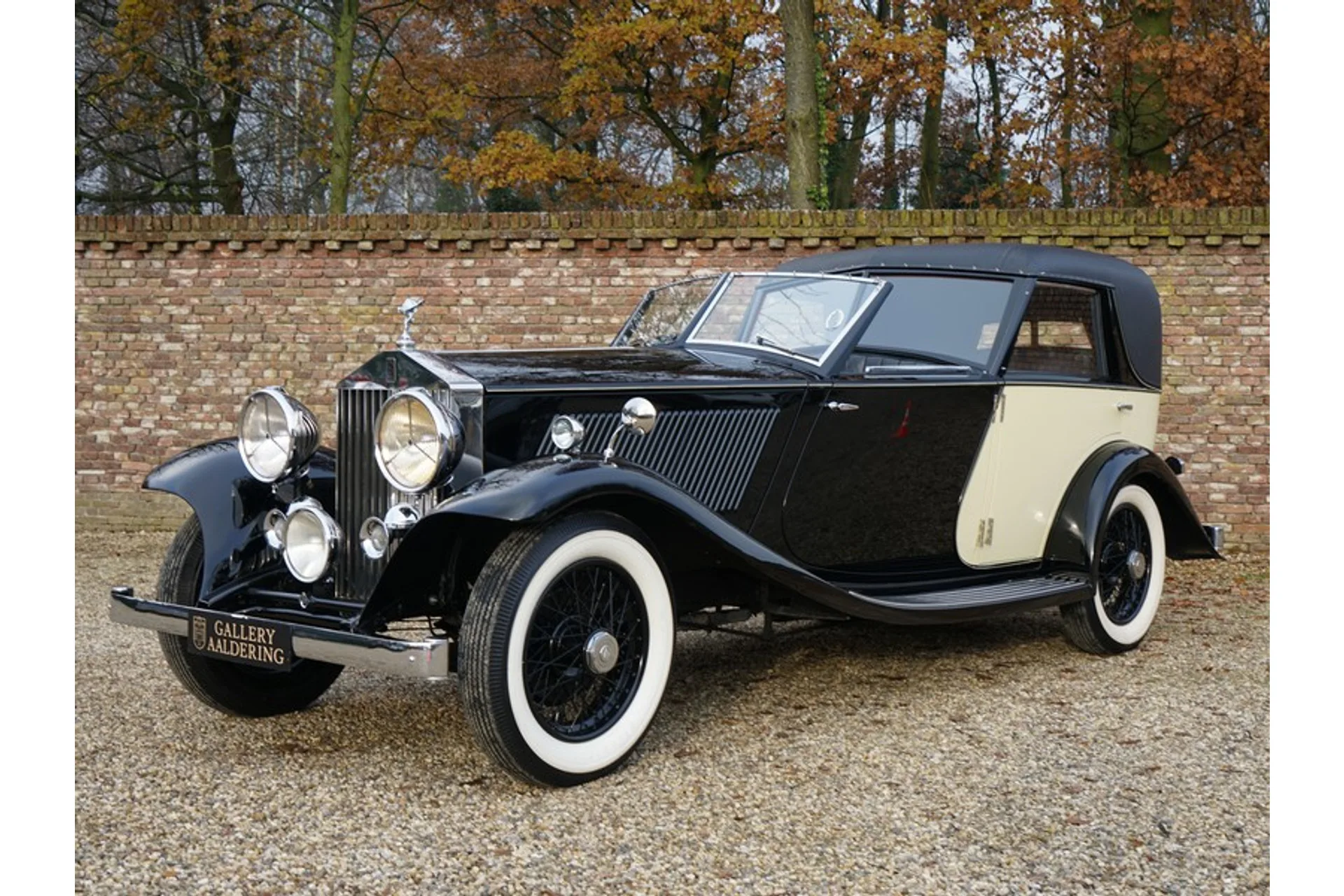 1933 Rolls-Royce 20/25 Town Brougham Recreation offered by a specialist dealer in Brummen, Netherlands, main photo