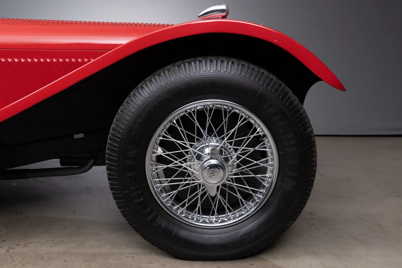 1937 Jaguar SS 100 2.5 Litre, 10/30