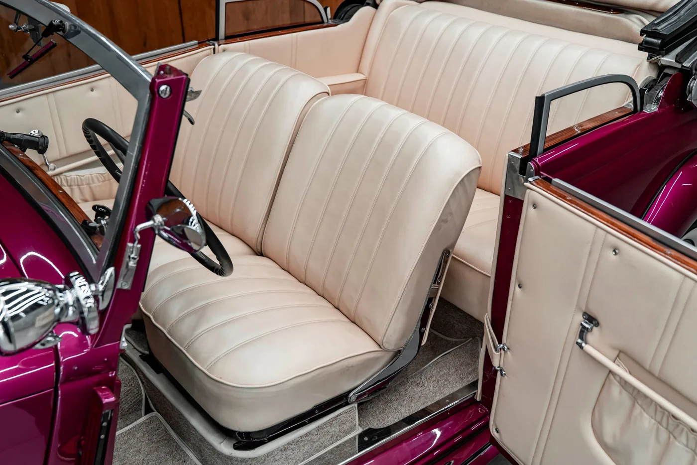 1938 Mercedes-Benz 170 V Cabriolet proposée par un concessionnaire spécialisé à Bratislava, Slovaquie, photo 15 sur 15
