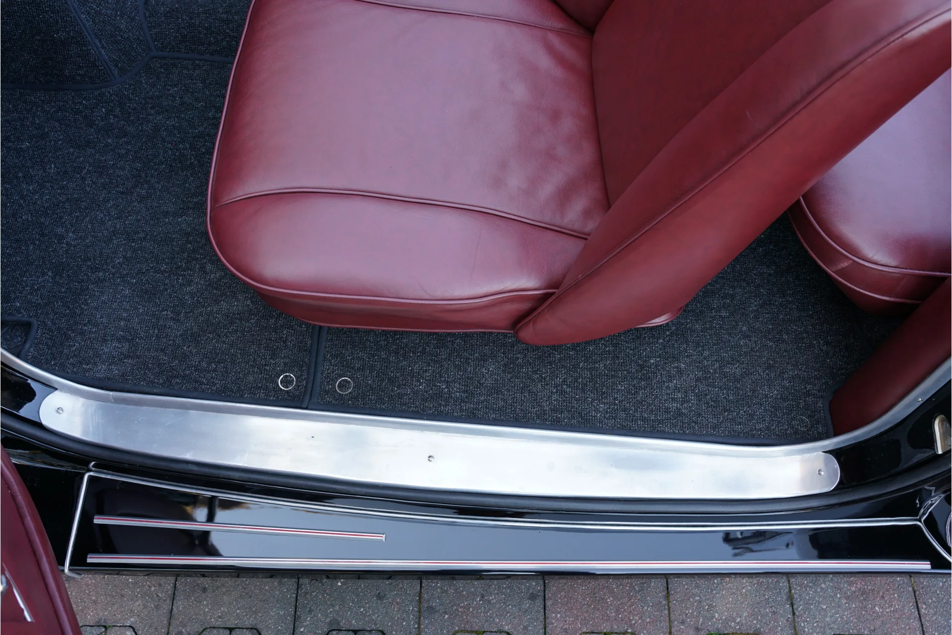 1939 Alfa Romeo 6C 2500 Sport Cabriolet, 19/30