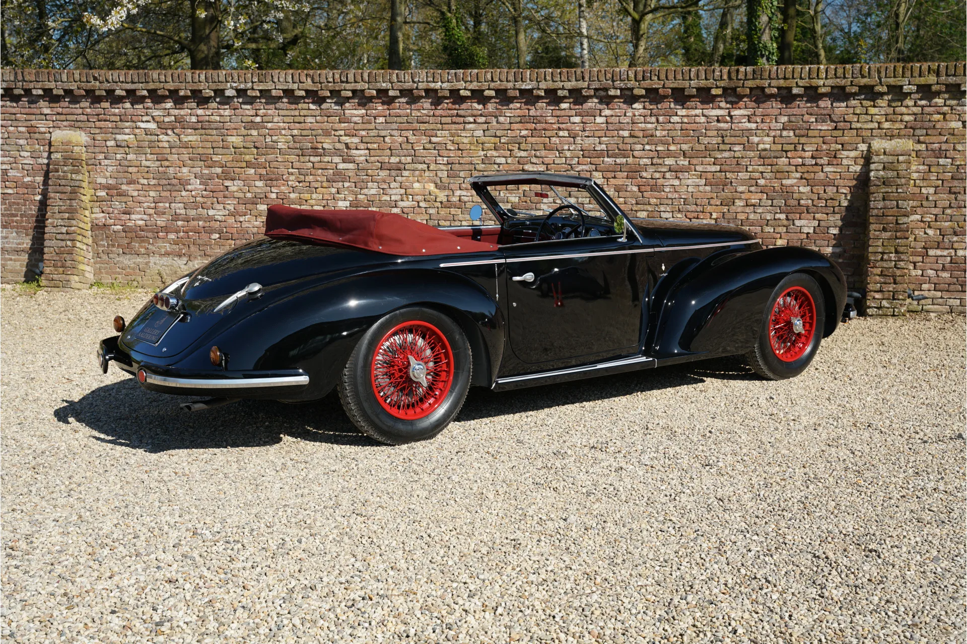 1939 Alfa Romeo 6C 2500 Sport Cabriolet, 27/30