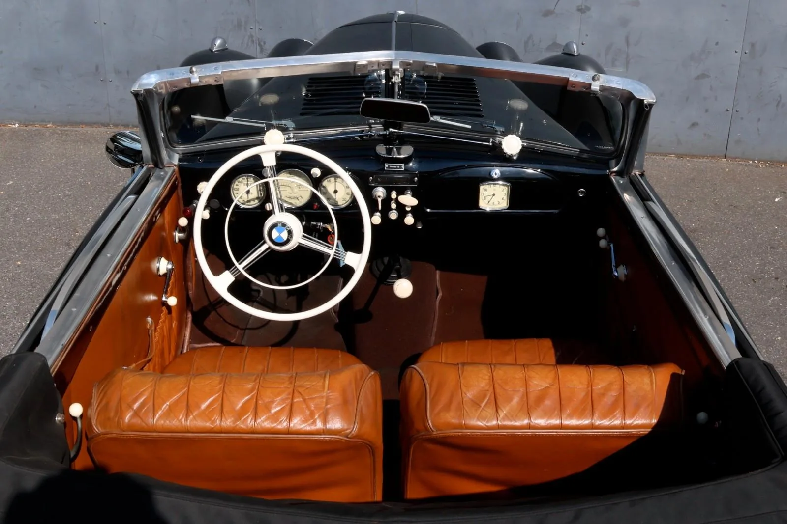 1941 BMW 327 Cabriolet, 3/21