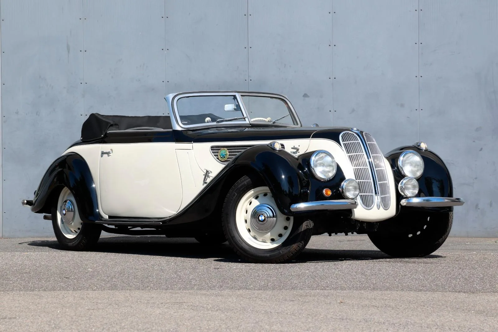 1941 BMW 327 Cabriolet, 6/21