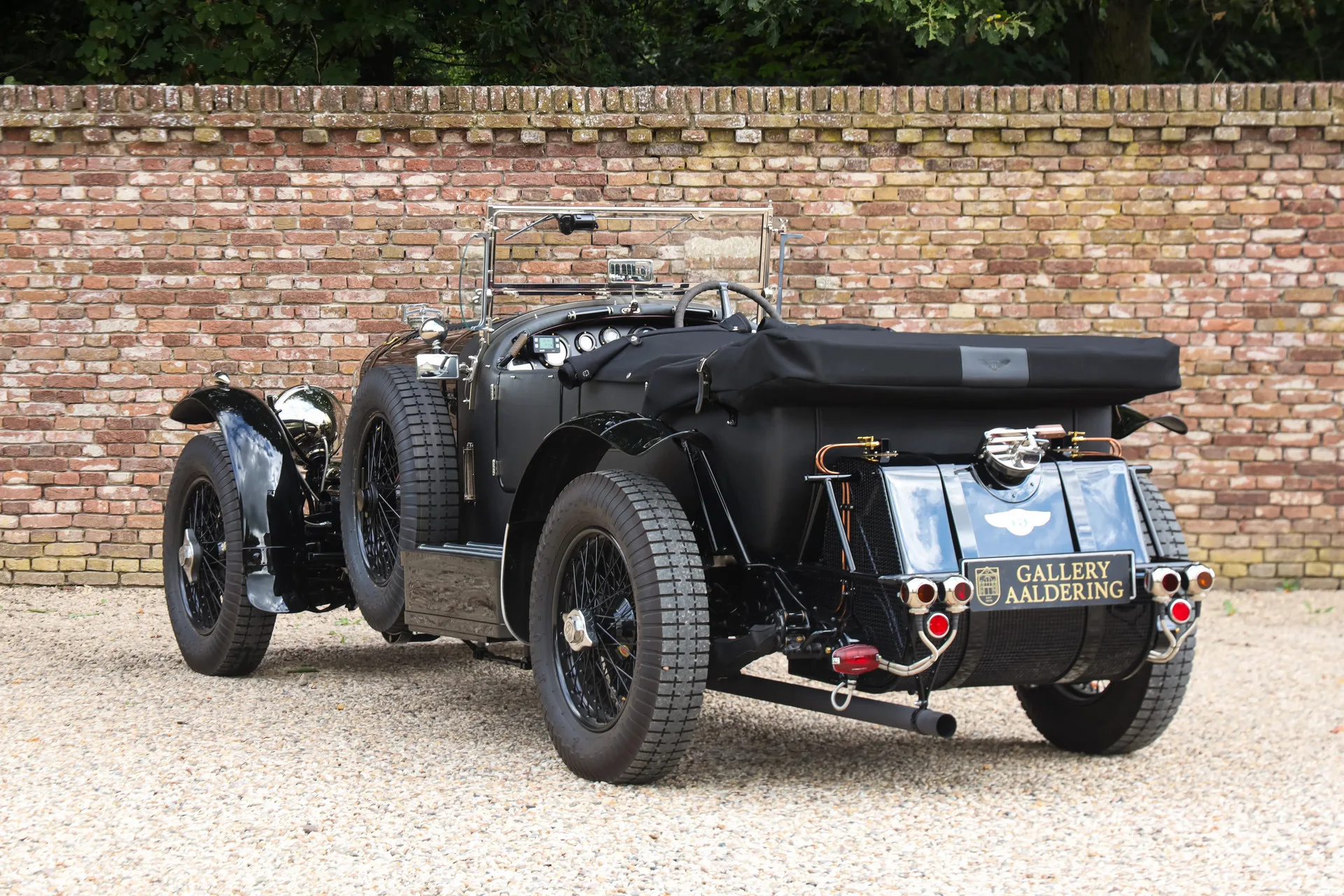 1948 Bentley Mark VI Speed 8 by Racing Green, 2/30