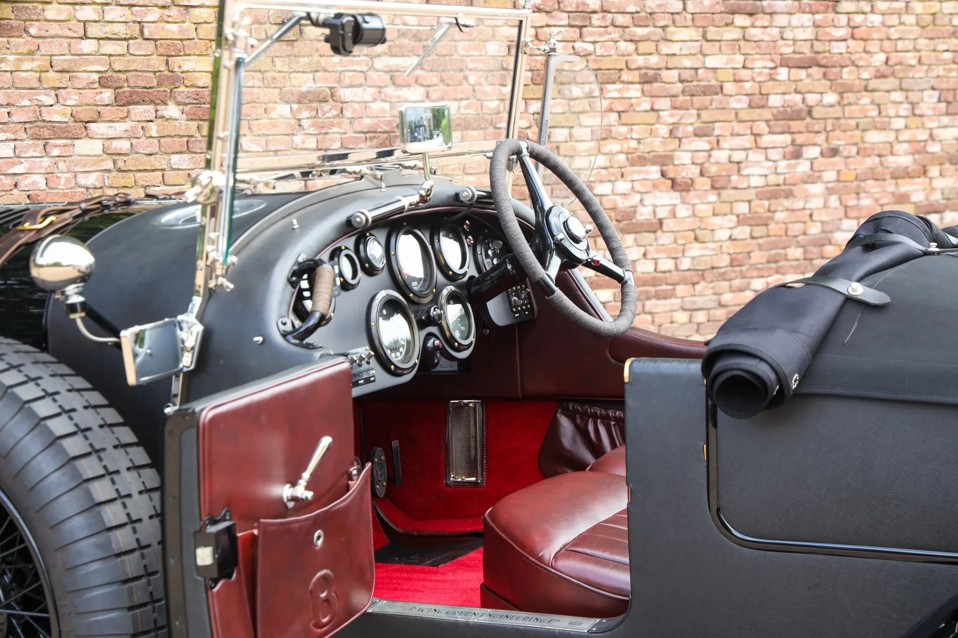 1948 Bentley Mark VI Speed 8 by Racing Green, 30/30