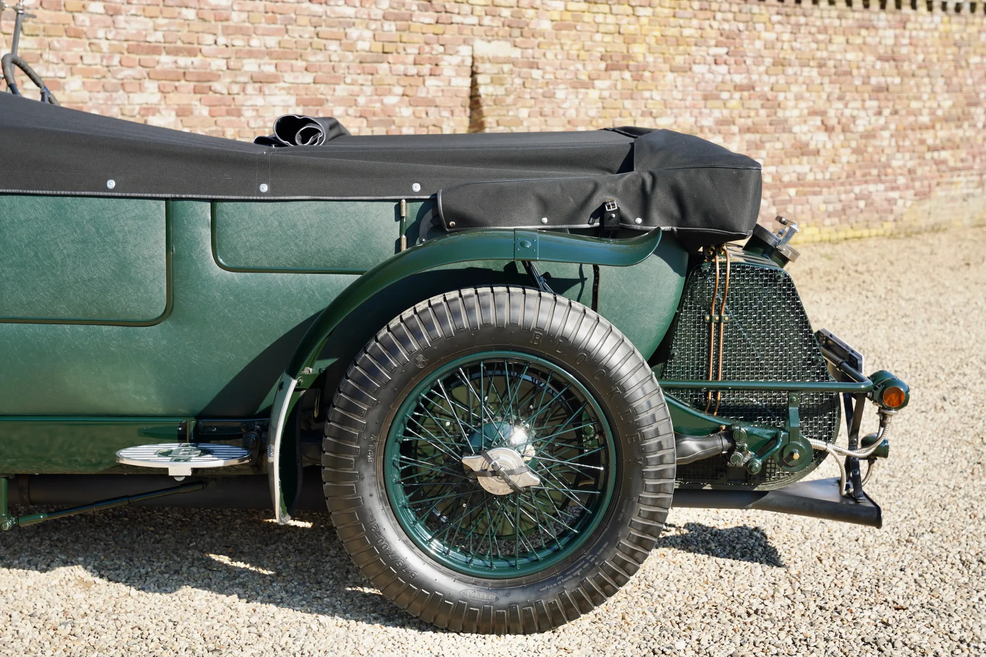 1948 Bentley Mark VI Speed 8 by Racing Green, 12/30