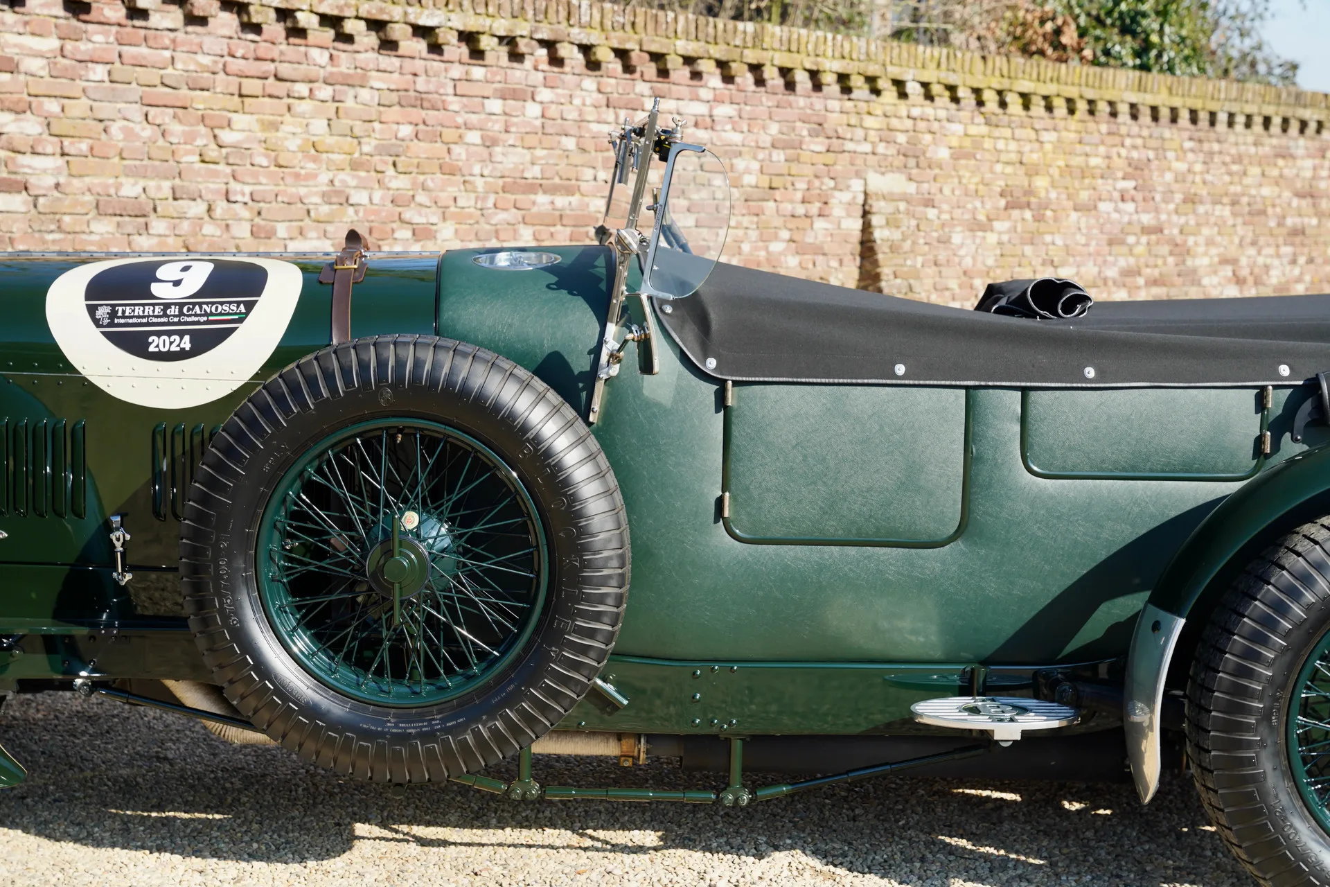 1948 Bentley Mark VI Speed 8 by Racing Green, 14/30