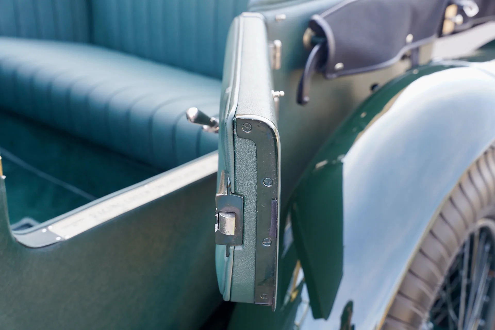 1948 Bentley Mark VI Speed 8 by Racing Green, 27/30