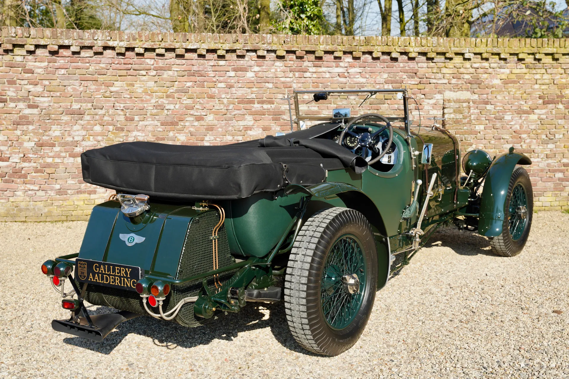 1948 Bentley Mark VI Speed 8 by Racing Green, 29/30
