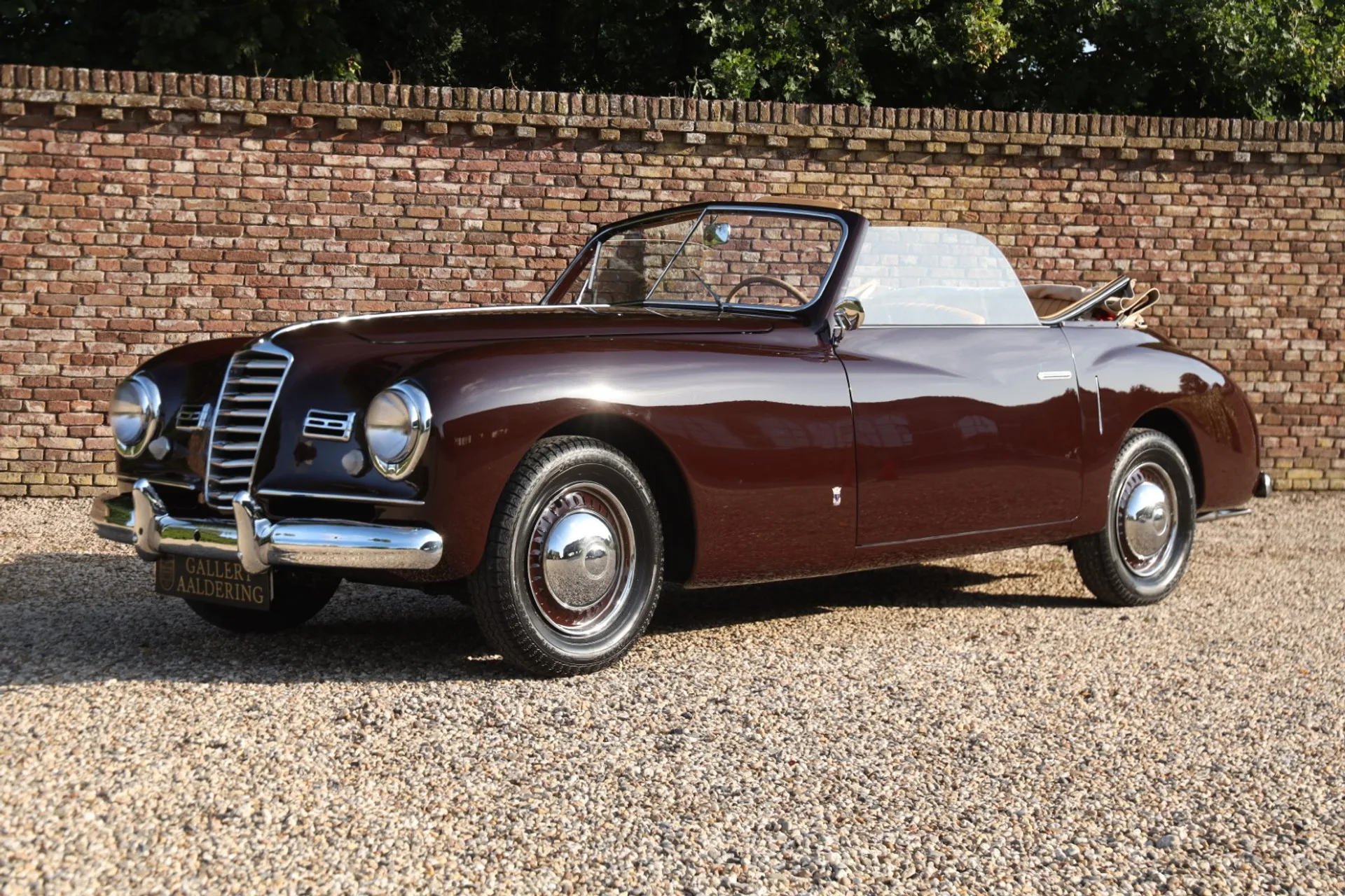1949 Fiat 1500 D Cabriolet Stabilimenti Farina offered by a specialist dealer in Brummen, Netherlands, main photo