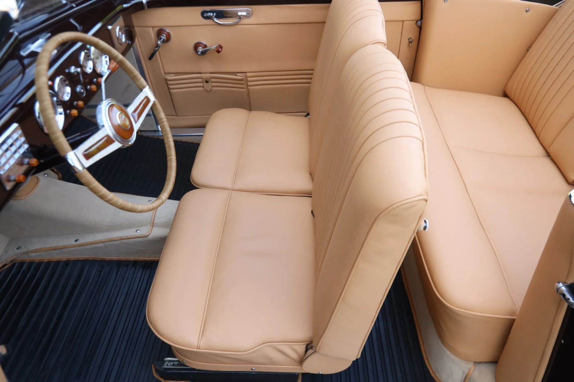 1949 Fiat 1500 D Cabriolet Stabilimenti Farina, 3/30