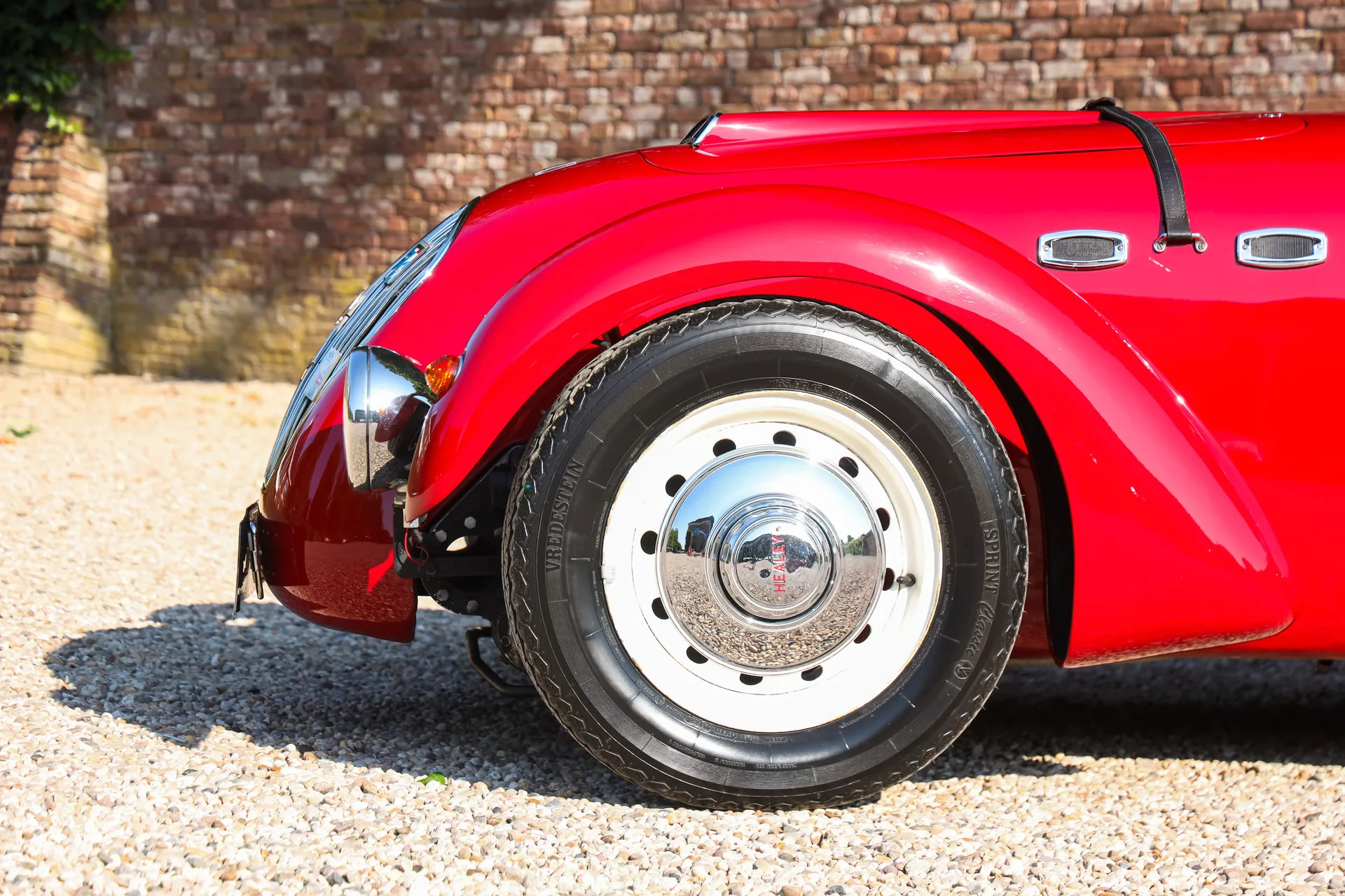 1950 Healey Silverstone E-type, 14/30