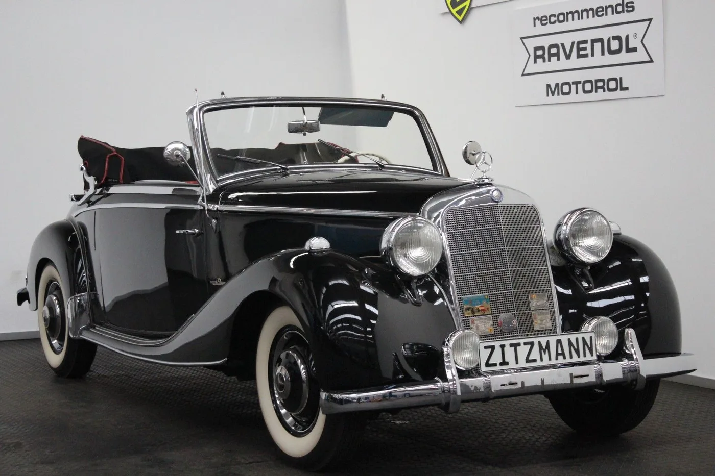 1950 Mercedes-Benz 170 S Cabriolet proposée par un concessionnaire spécialisé à Nuremberg, Allemagne, photo 4 sur 15
