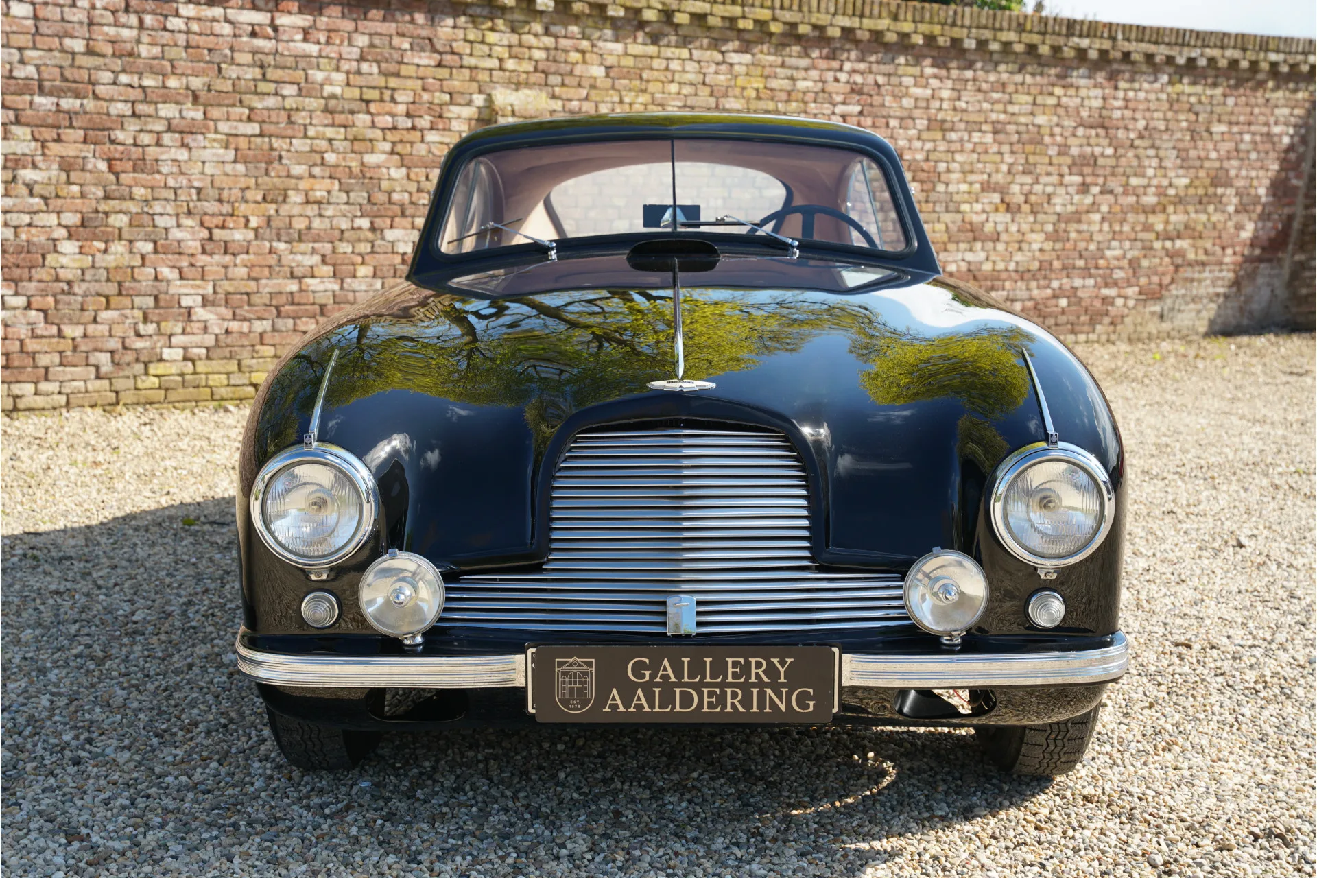 1952 Aston Martin DB2 Sports Saloon, 5/30