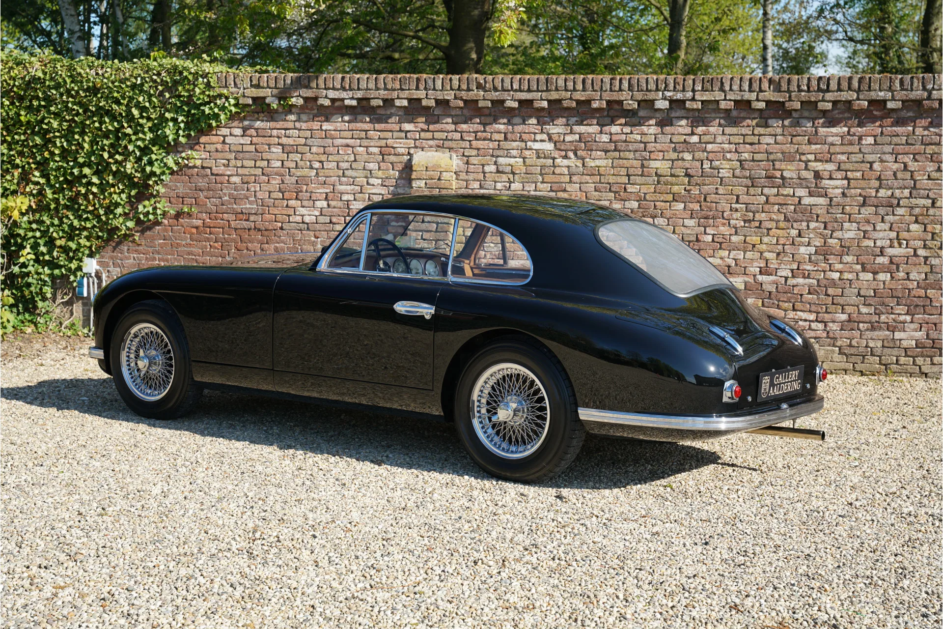 1952 Aston Martin DB2 Sports Saloon, 19/30