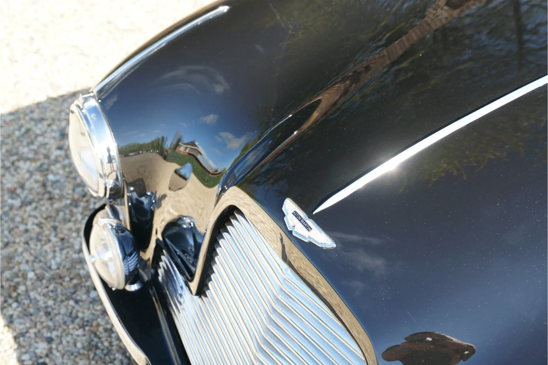 1952 Aston Martin DB2 Sports Saloon, 24/30