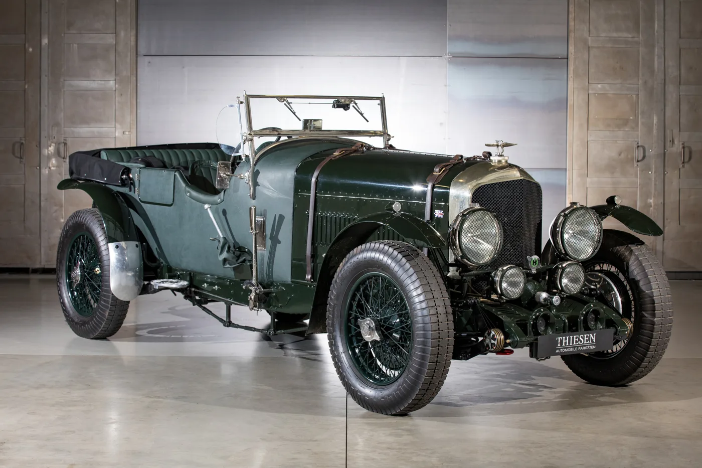 1952 Bentley R-Type Speed 8 Le Mans Tourer, 3/24