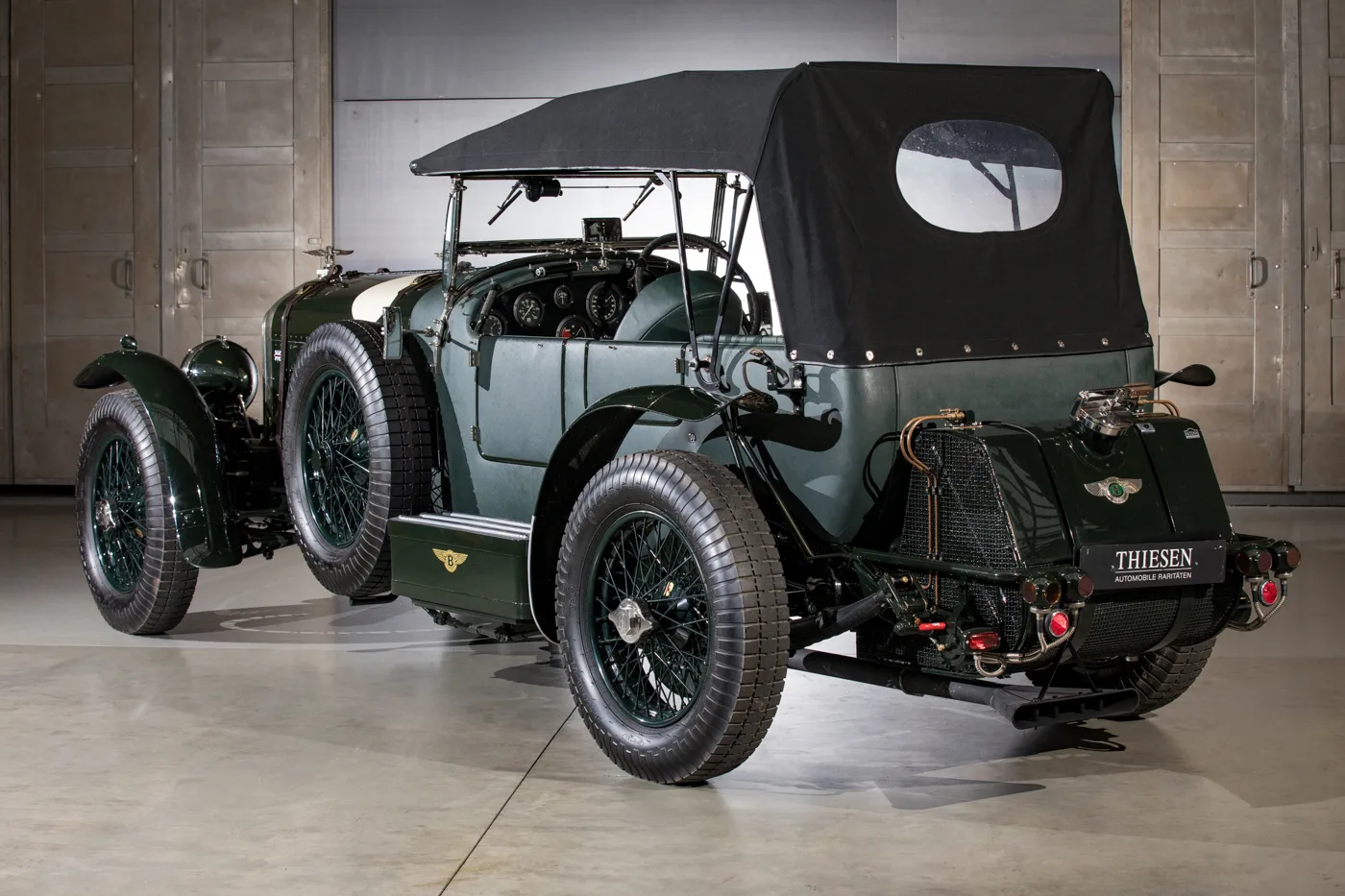 1952 Bentley R-Type Speed 8 Le Mans Tourer, 9/24