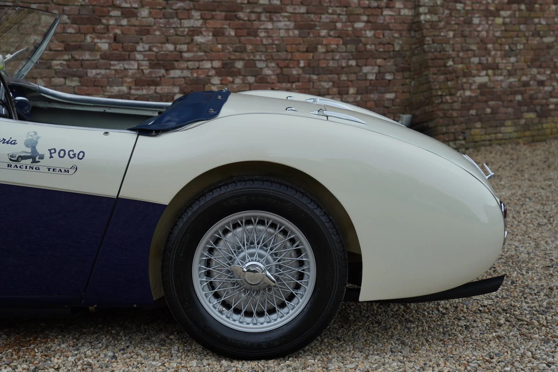 1953 Austin-Healey 100 BN1, 15/30
