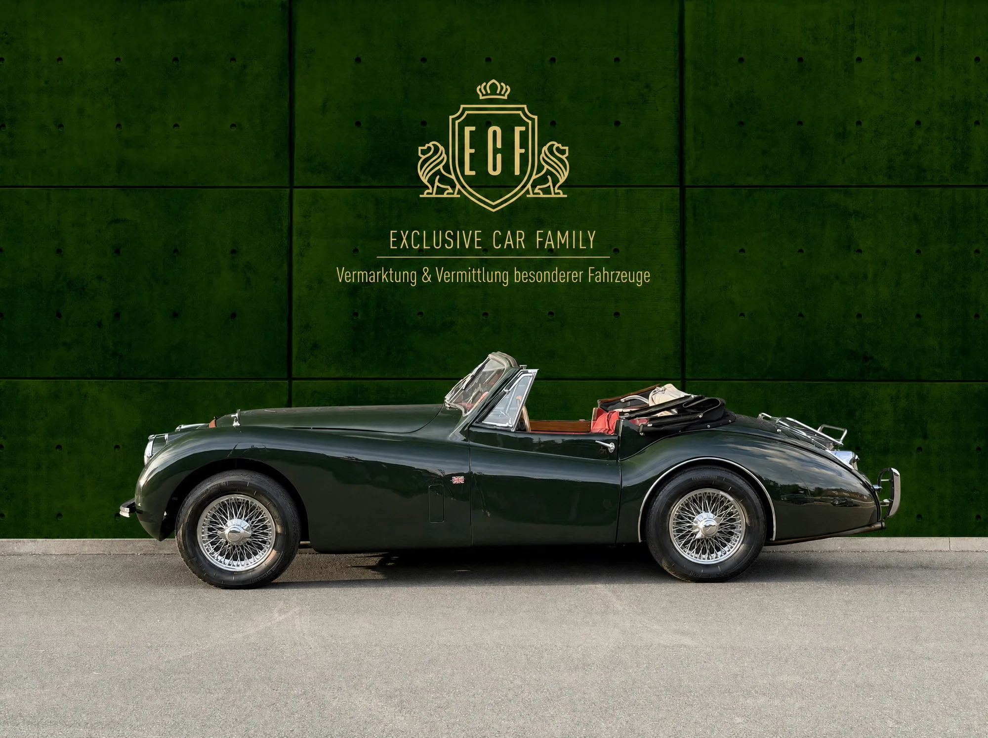1953 Jaguar XK120 Drophead Coupé, 3/30
