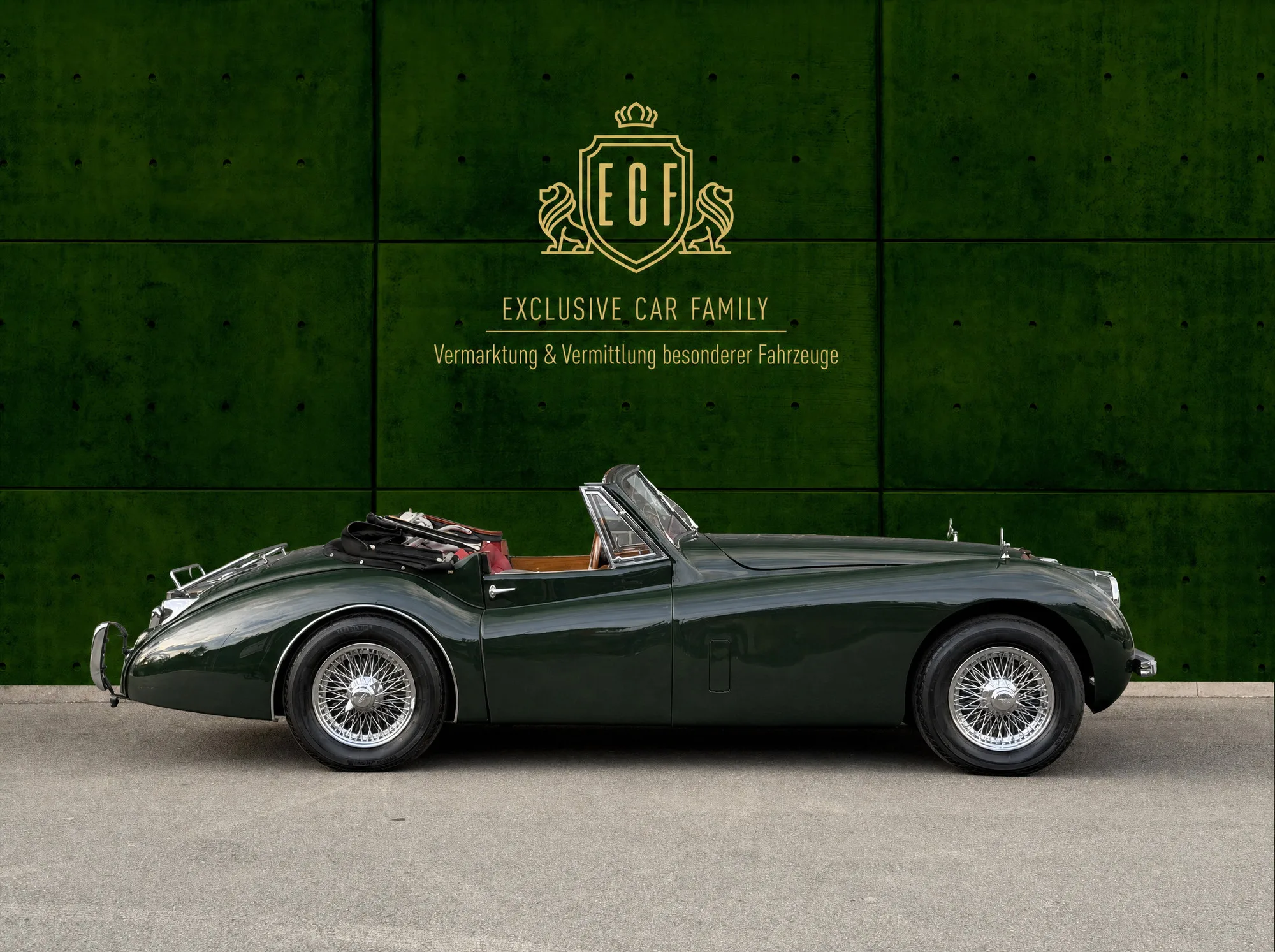 1953 Jaguar XK120 Drophead Coupé, 4/30