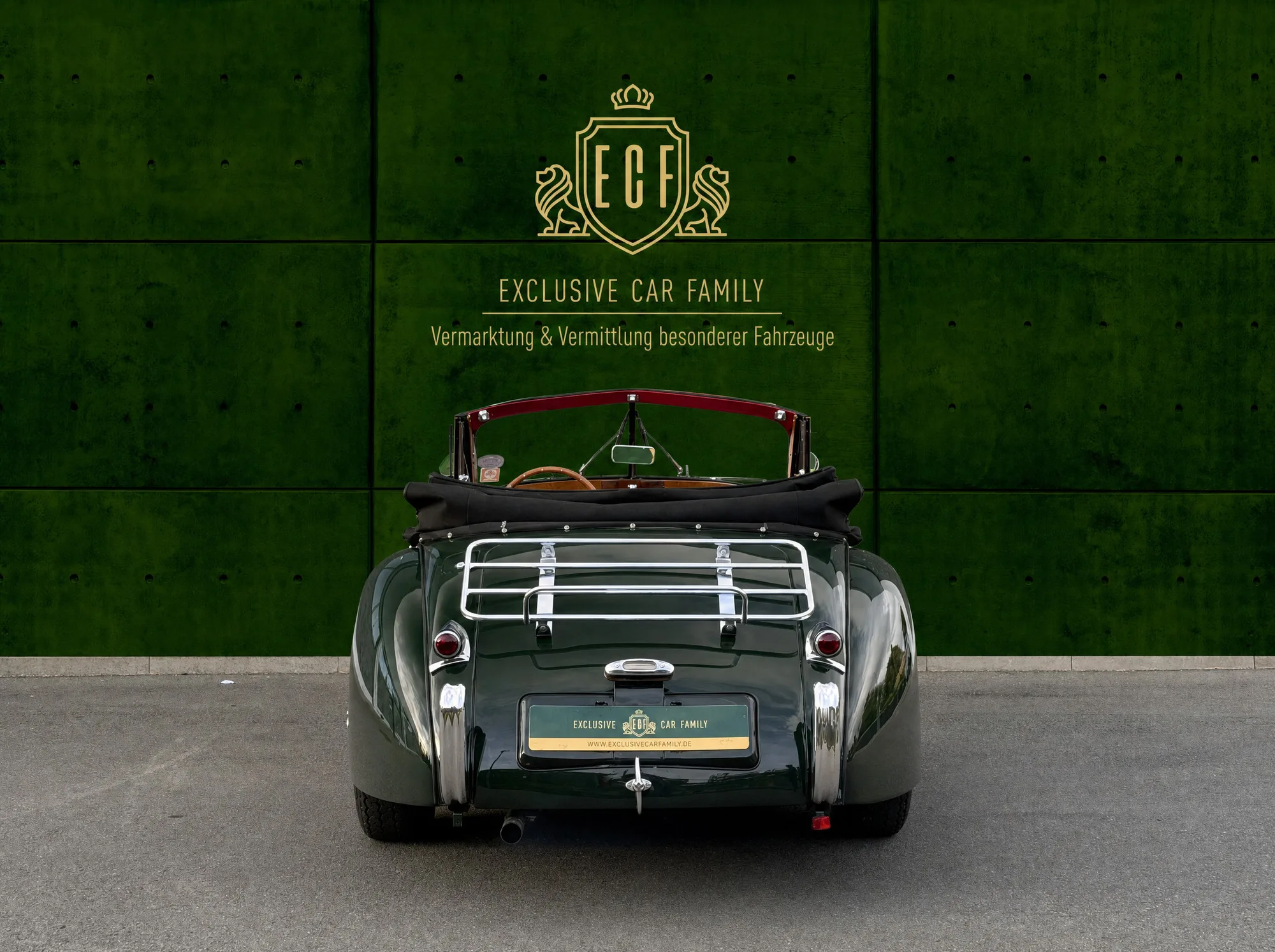 1953 Jaguar XK120 Drophead Coupé, 6/30