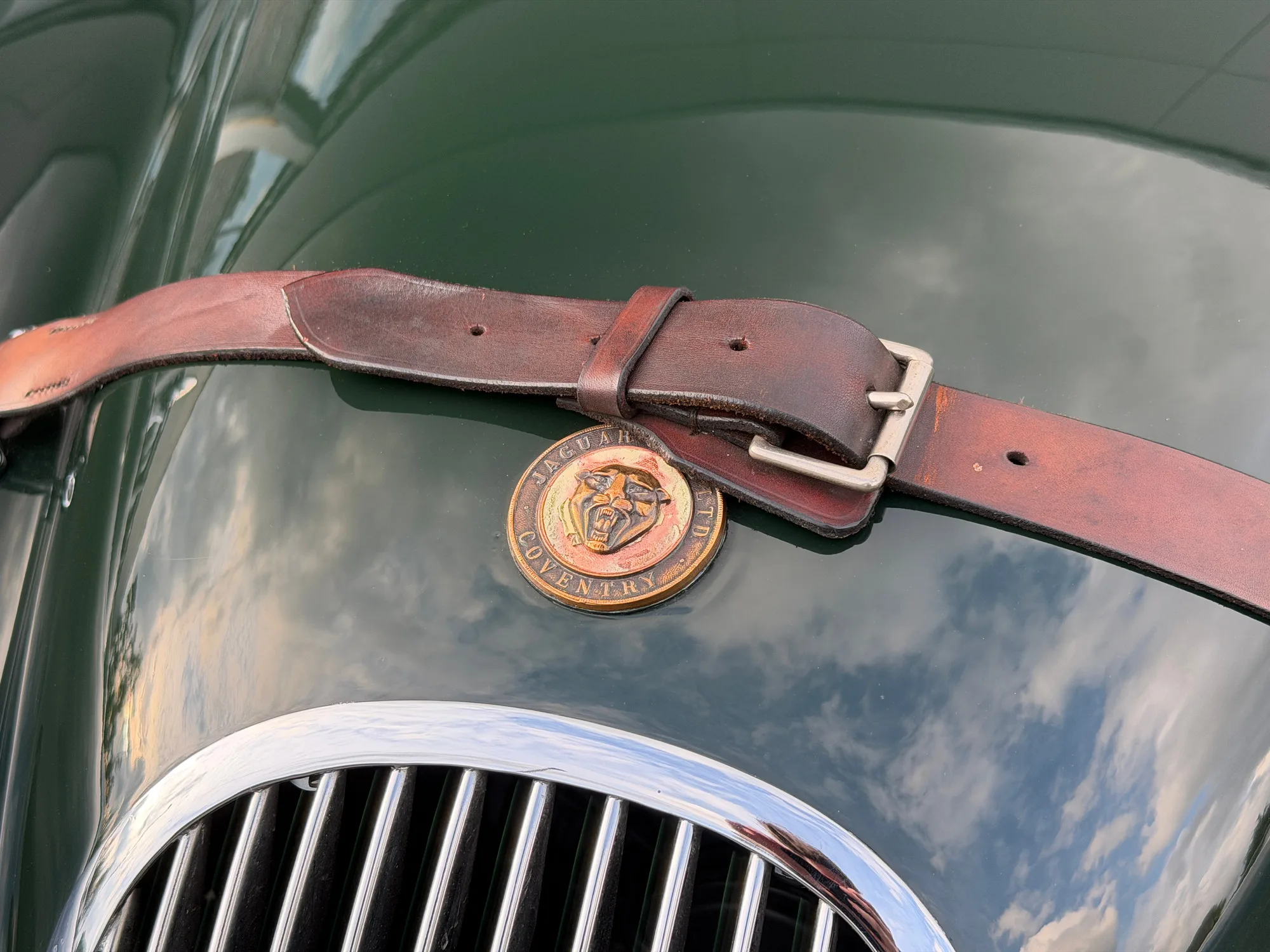 1953 Jaguar XK120 Drophead Coupé, 13/30