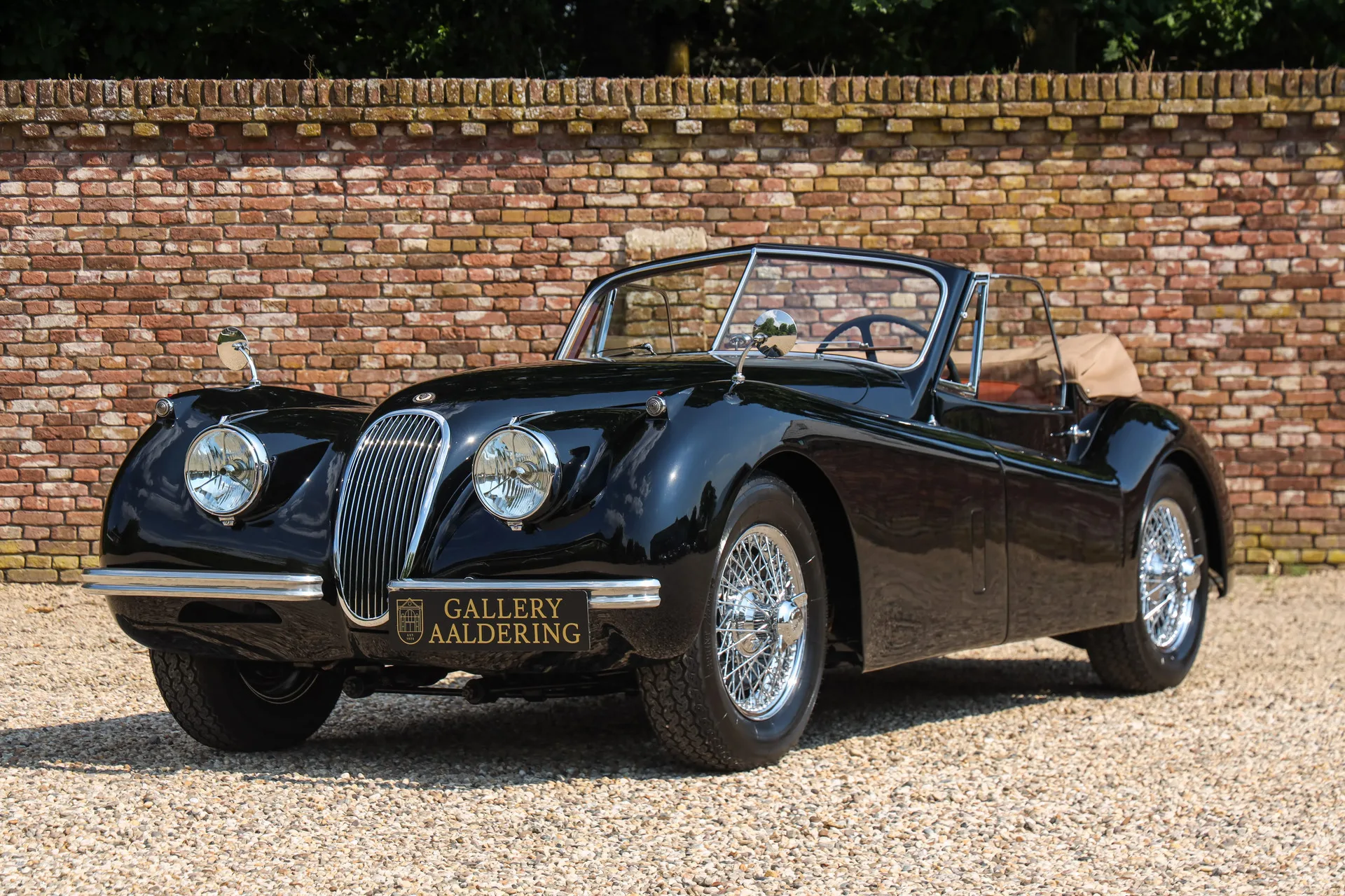 1953 Jaguar XK120 Drophead Coupe offered by a specialist dealer in Brummen, Netherlands, main photo