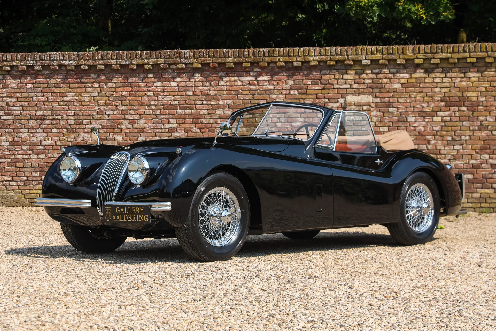 1953 Jaguar XK120 Drophead Coupe, 11/30