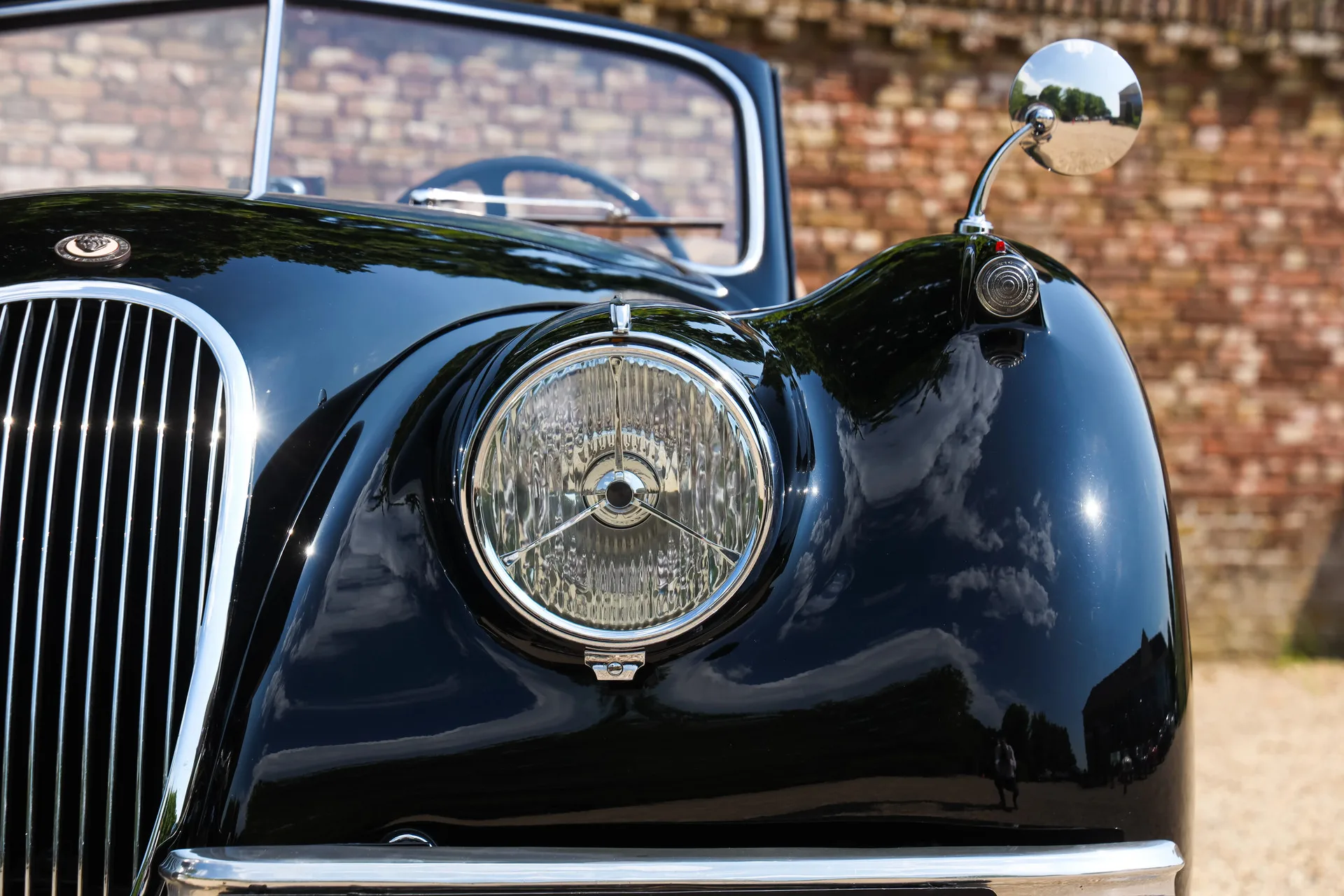 1953 Jaguar XK120 Drophead Coupe, 12/30