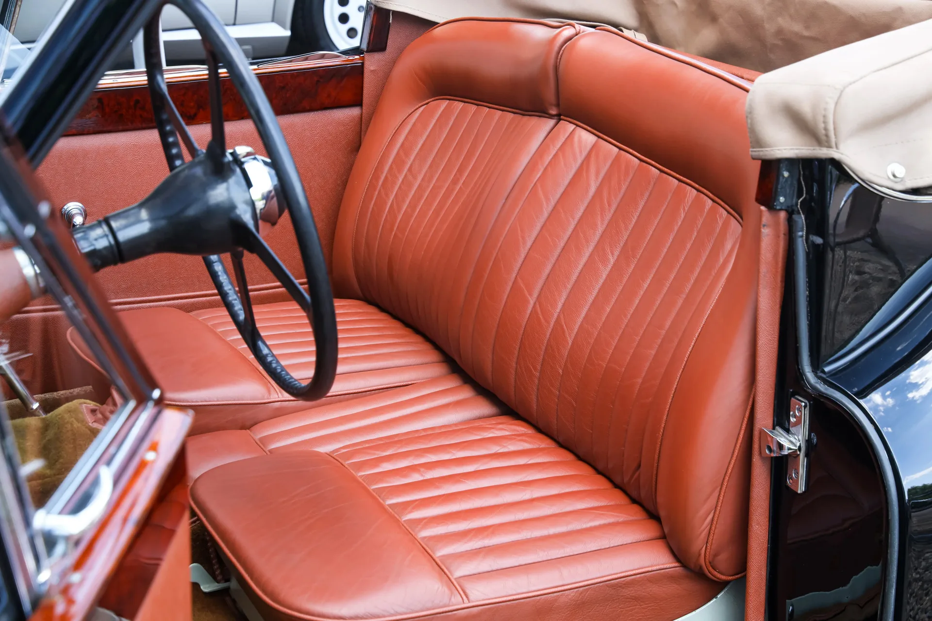 1953 Jaguar XK120 Drophead Coupe, 16/30