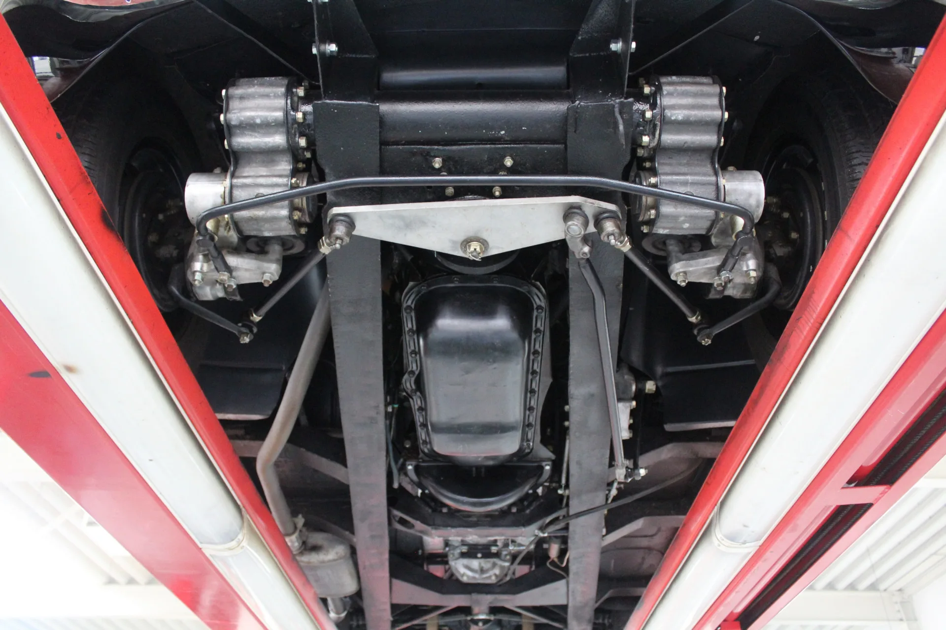 1953 Nash-Healey Roadster, 12/30