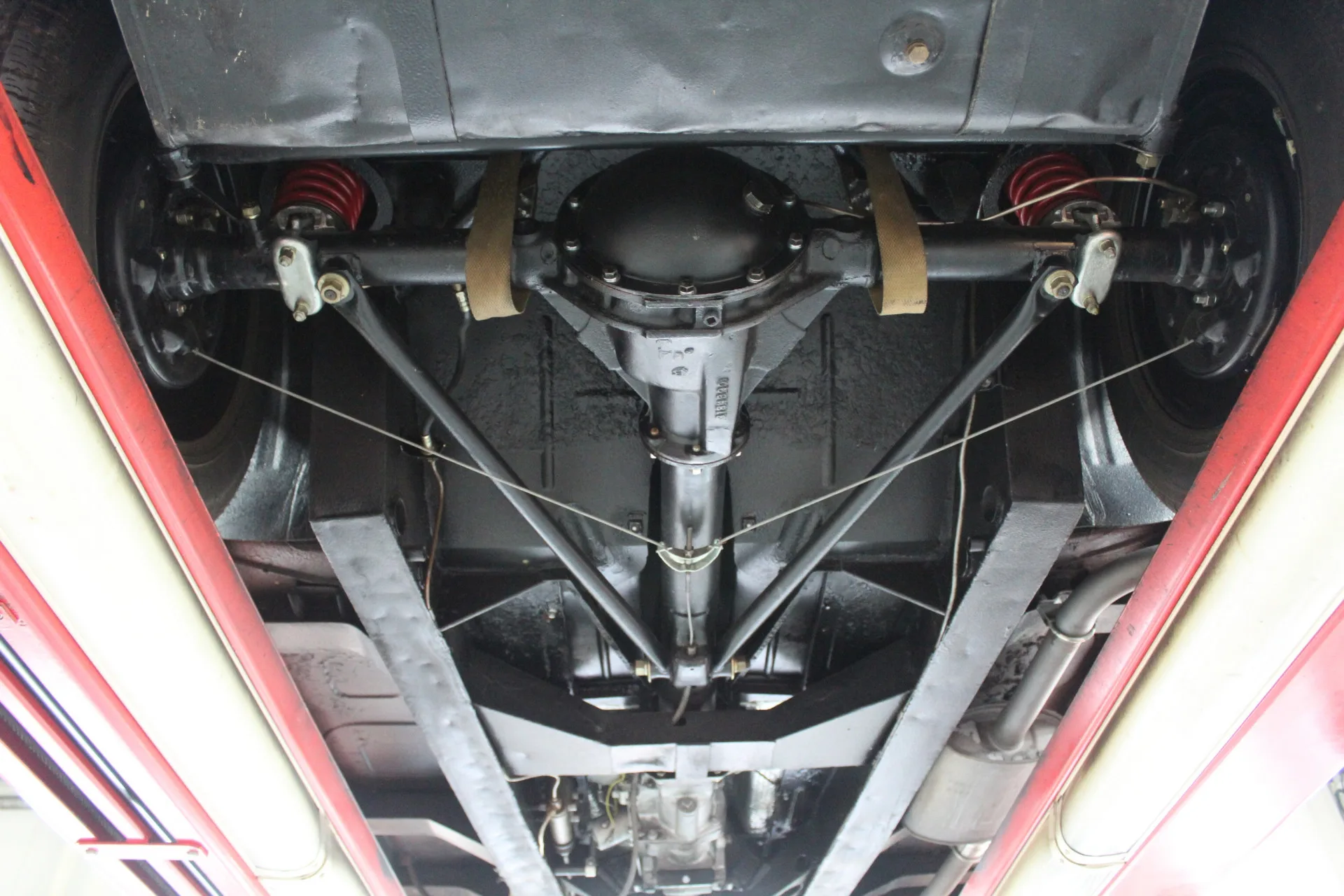 1953 Nash-Healey Roadster, 13/30