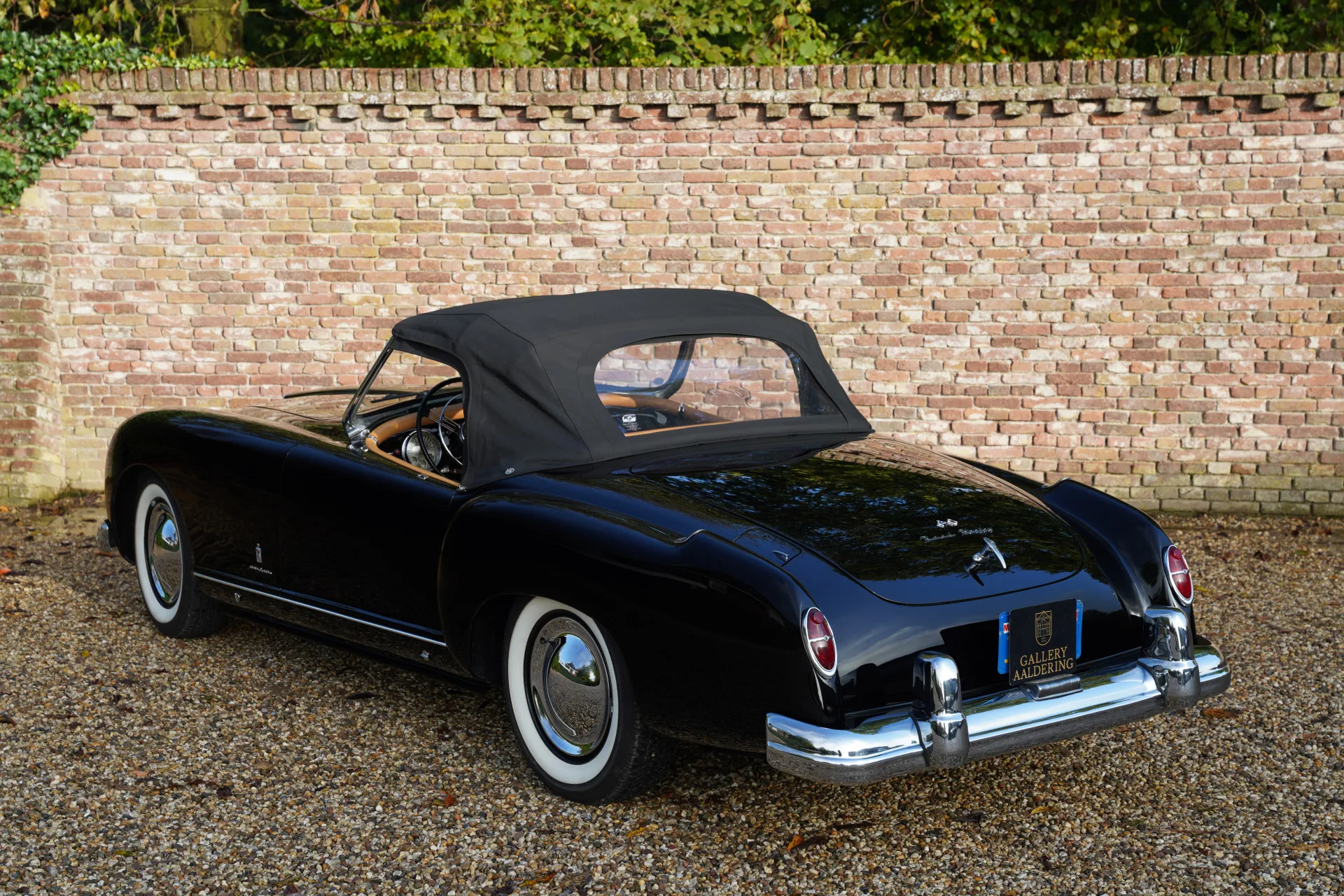 1953 Nash-Healey Roadster, 25/30