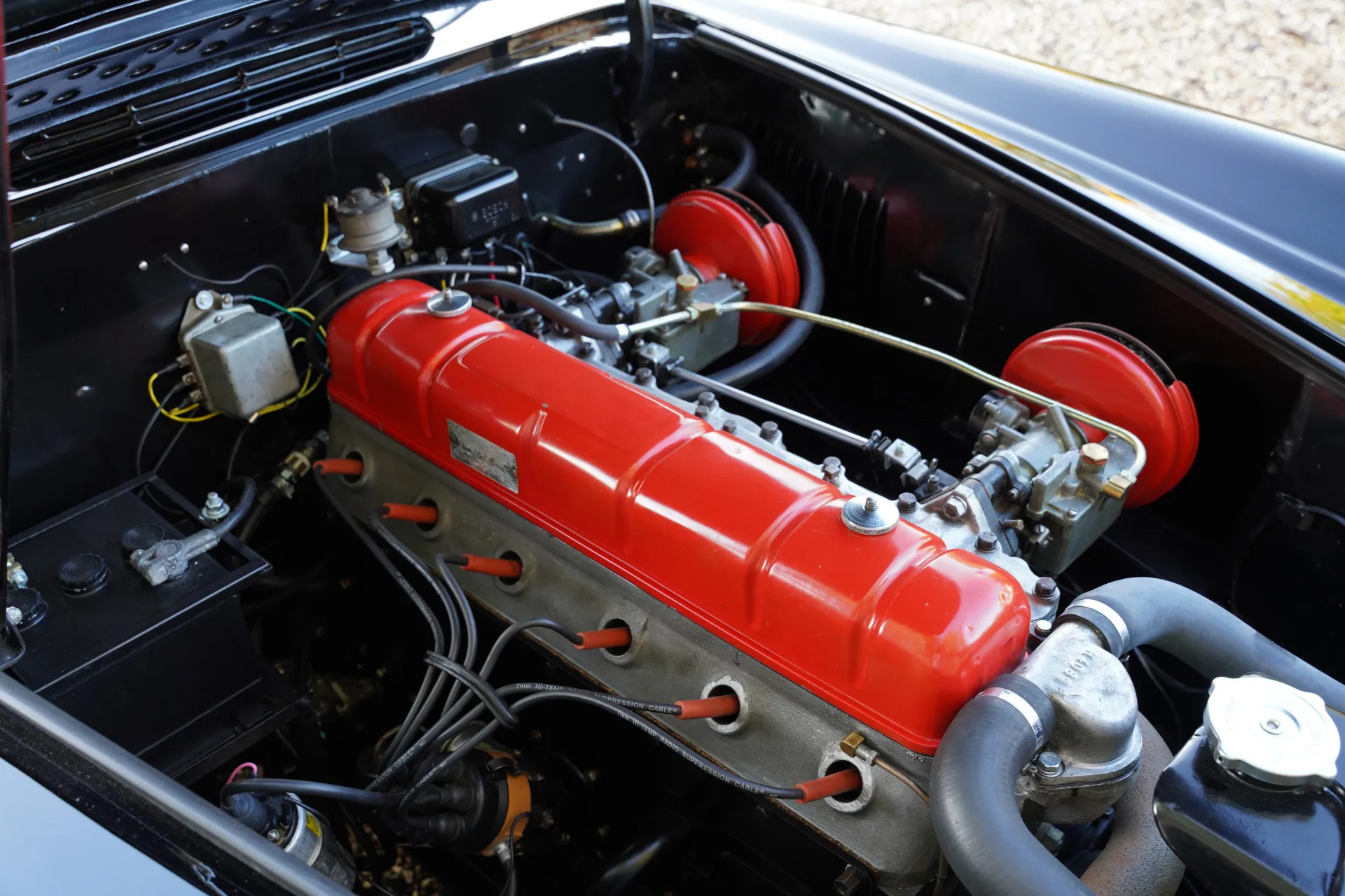 1953 Nash-Healey Roadster, 26/30