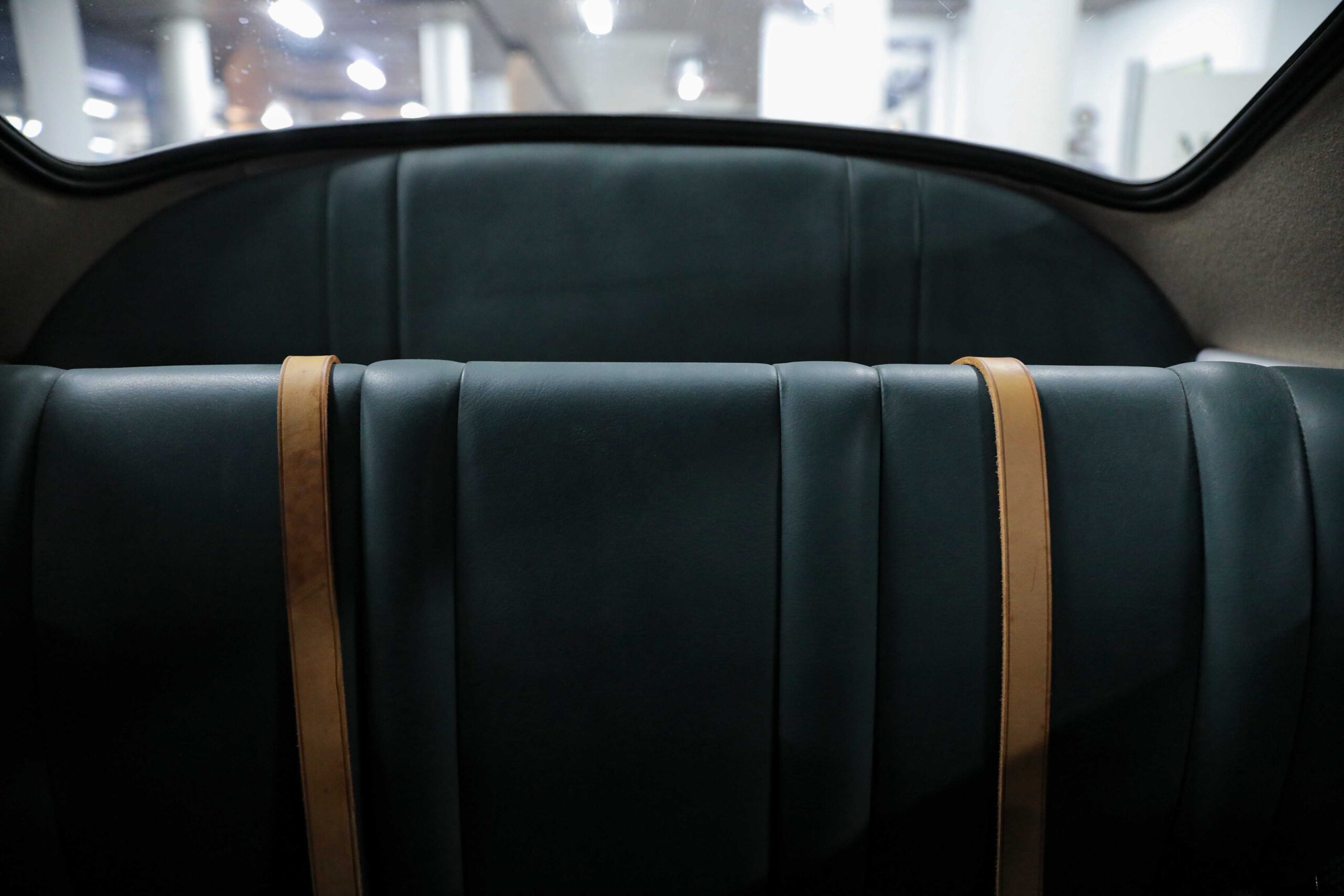 1953 Porsche 356 offered by a specialist dealer in Milan, Italy, photo 3 of 20