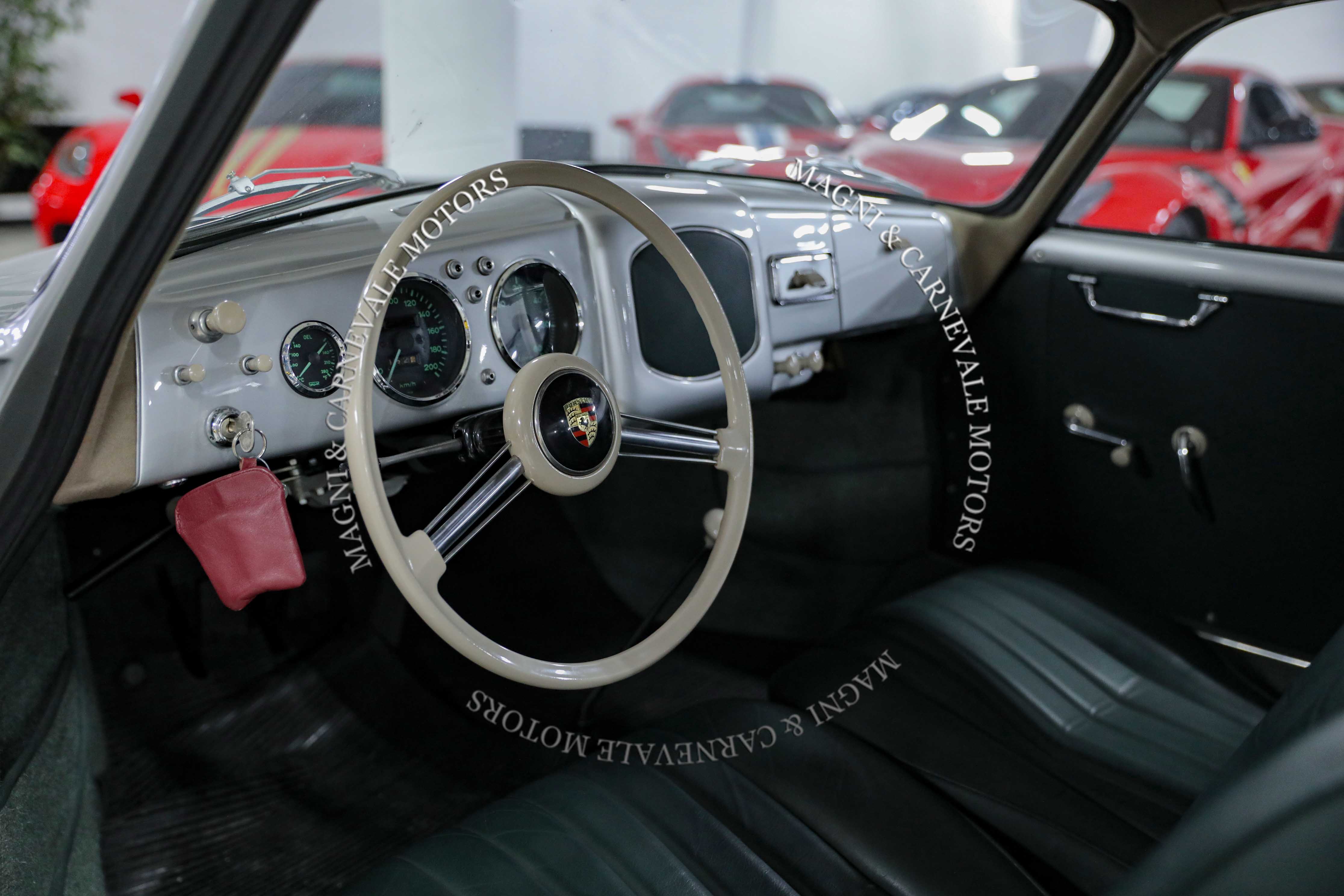1953 Porsche 356 offered by a specialist dealer in Milan, Italy, photo 15 of 20