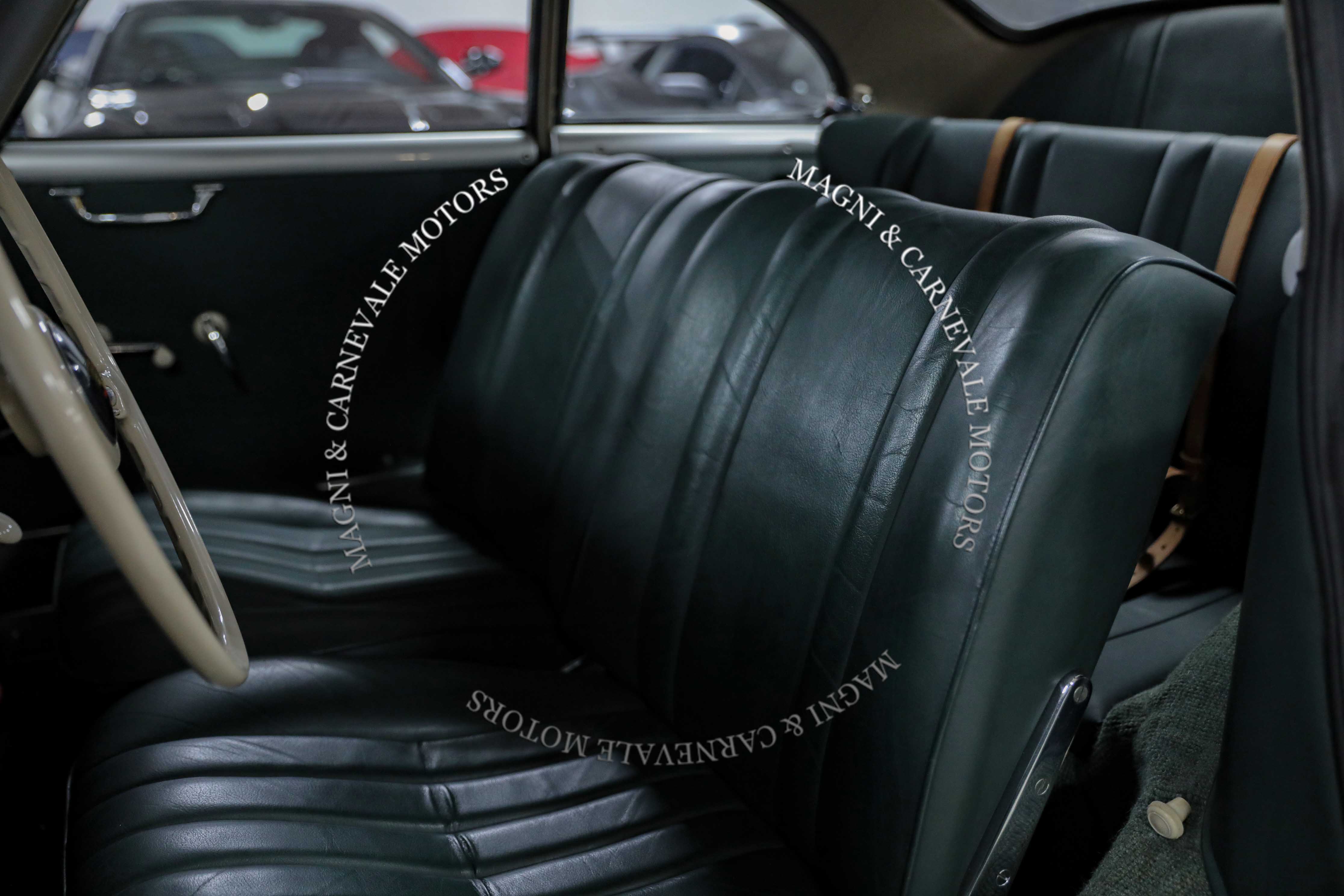 1953 Porsche 356 offered by a specialist dealer in Milan, Italy, photo 16 of 20