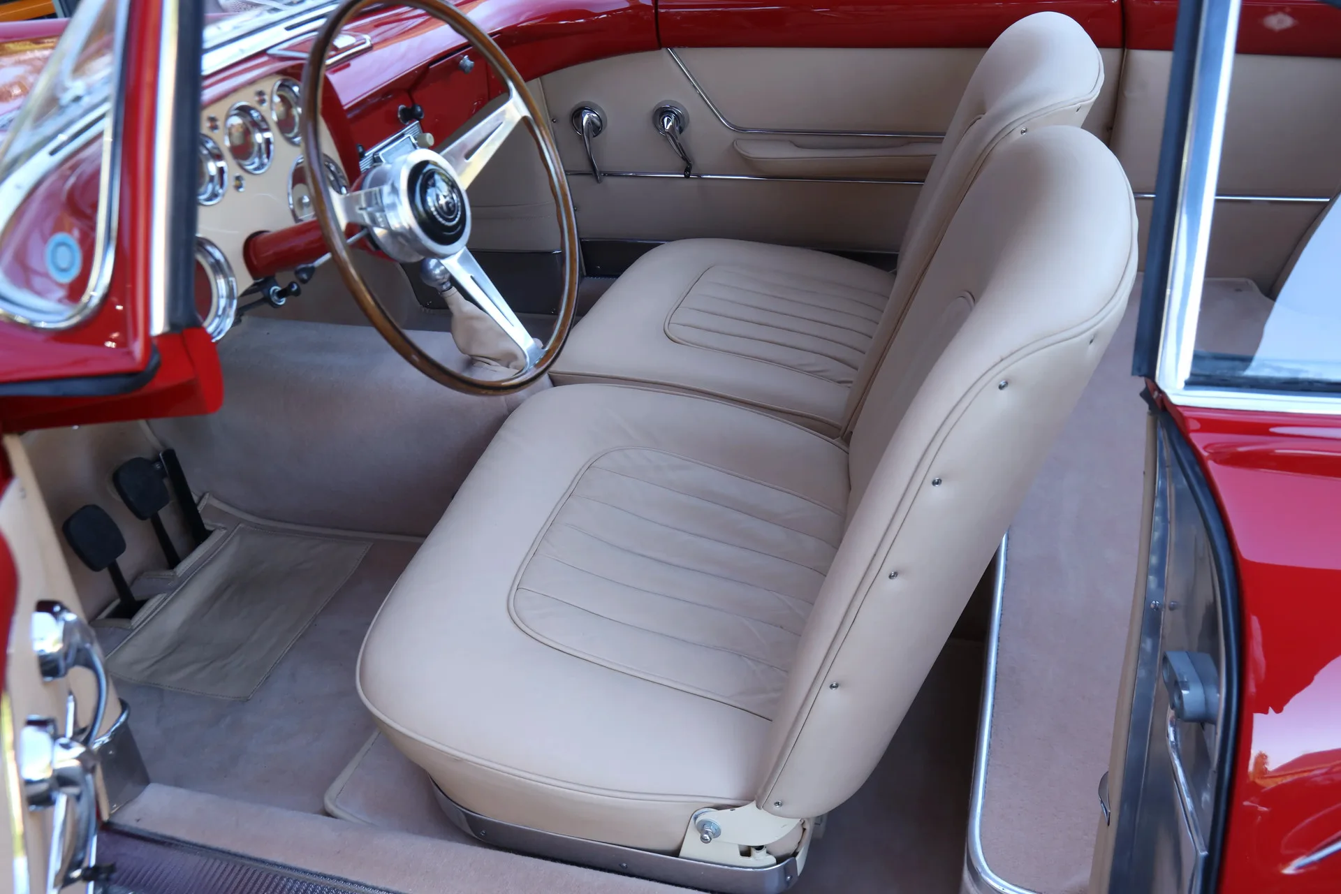 1954 Alfa Romeo 1900 Super Sprint Ghia, 11/30