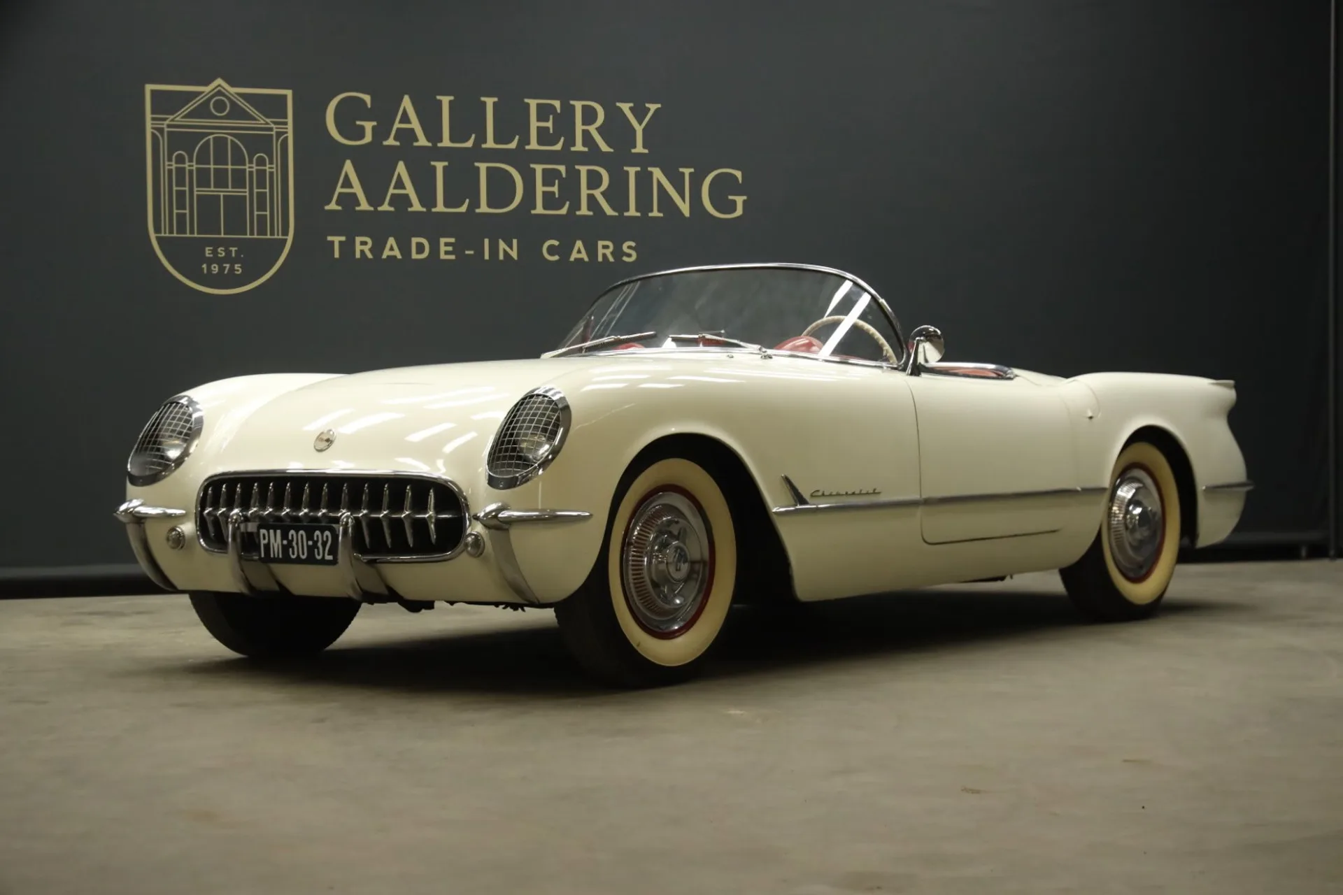 1954 Chevrolet Corvette C1 offered by a specialist dealer in Brummen, Netherlands, main photo