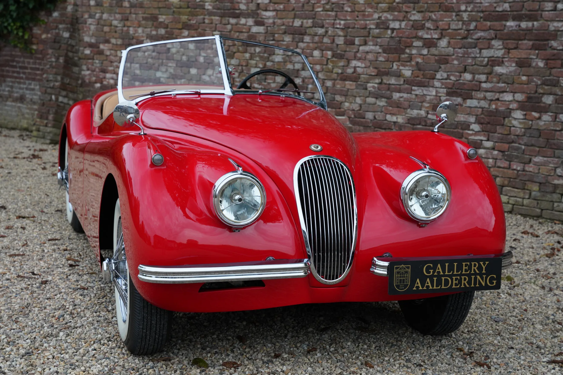 1954 Jaguar XK120 Roadster, 18/30
