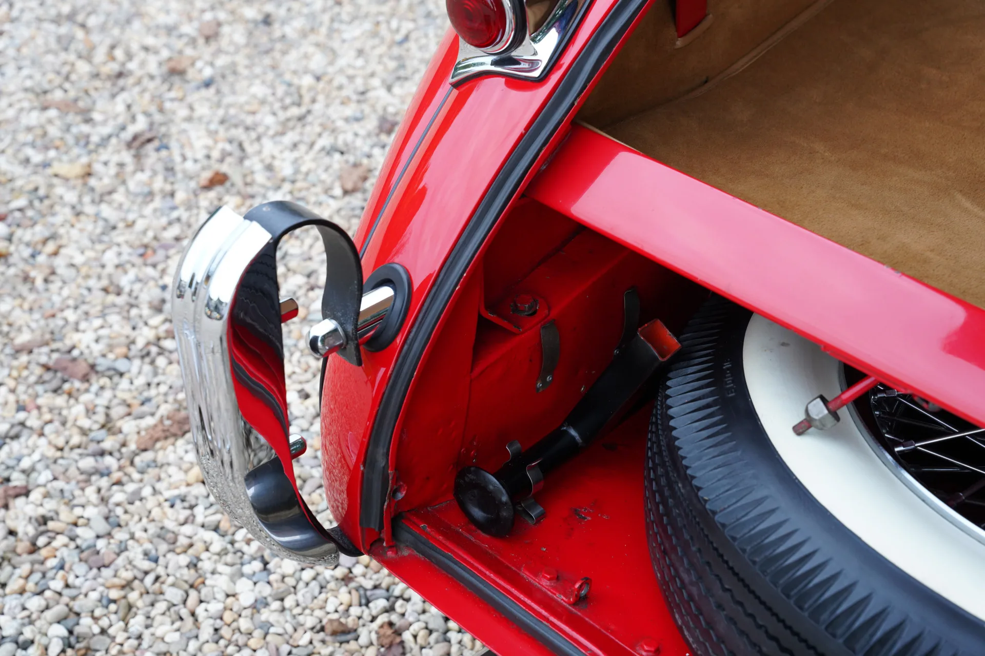 1954 Jaguar XK120 Roadster, 21/30