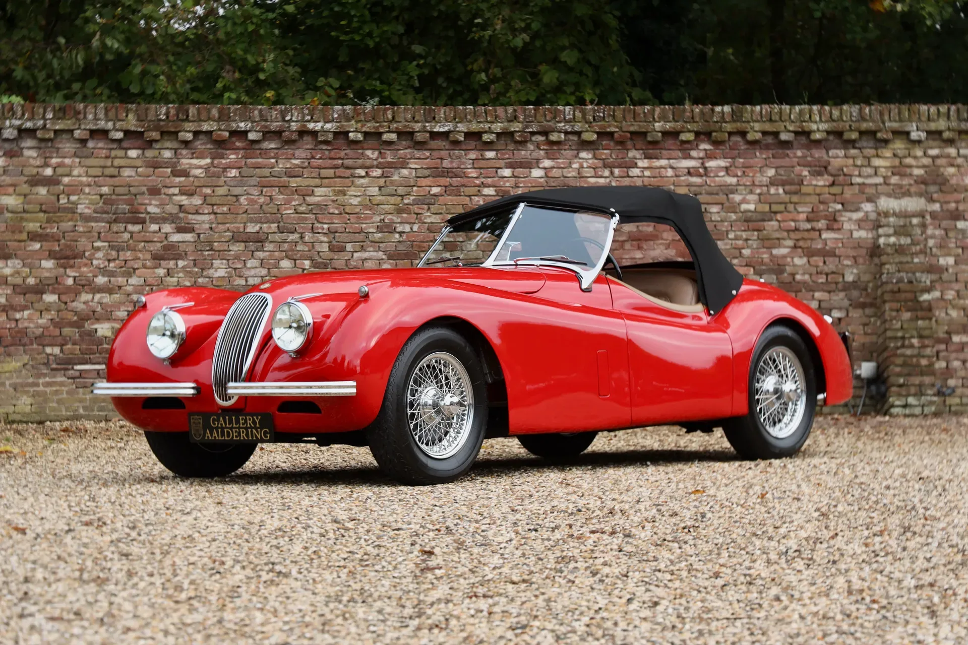 1954 Jaguar XK120 Roadster SE offered by a specialist dealer in Brummen, Netherlands, main photo